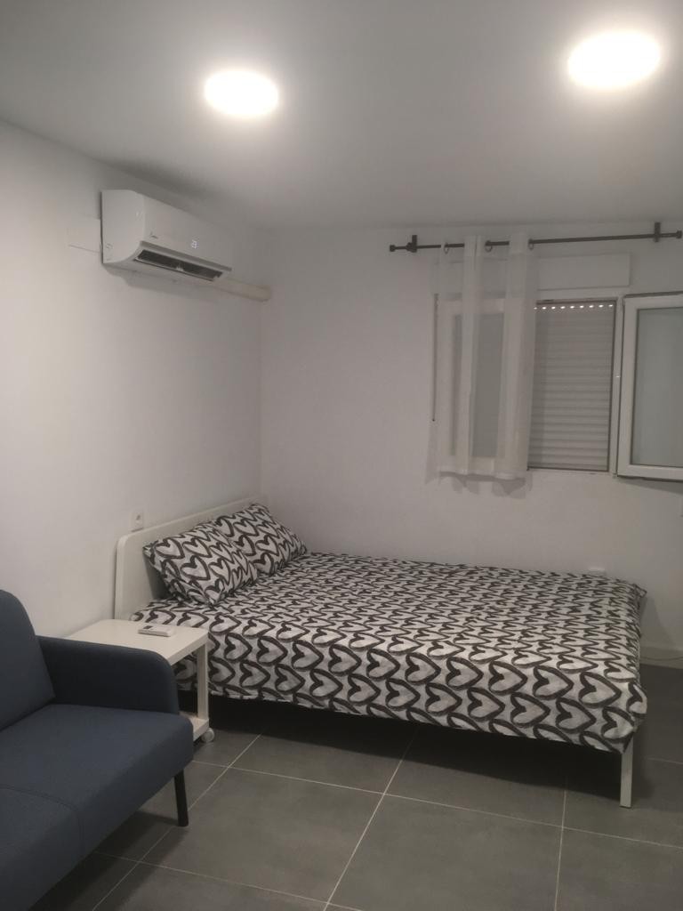 Chalet de 12 dormitorios en Almería – Foto 23