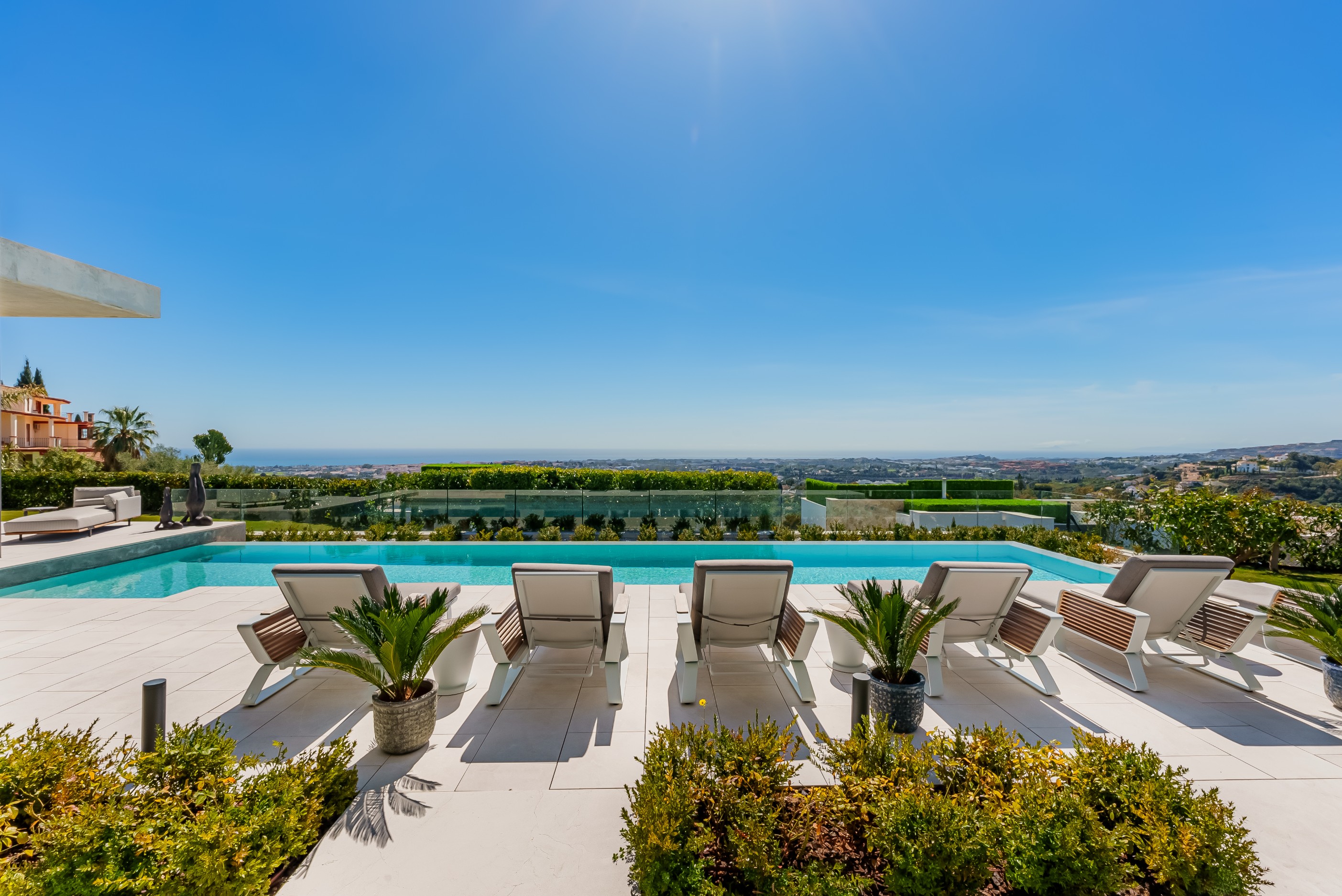 8 Bedroom Villa in Benahavís - Foto 13