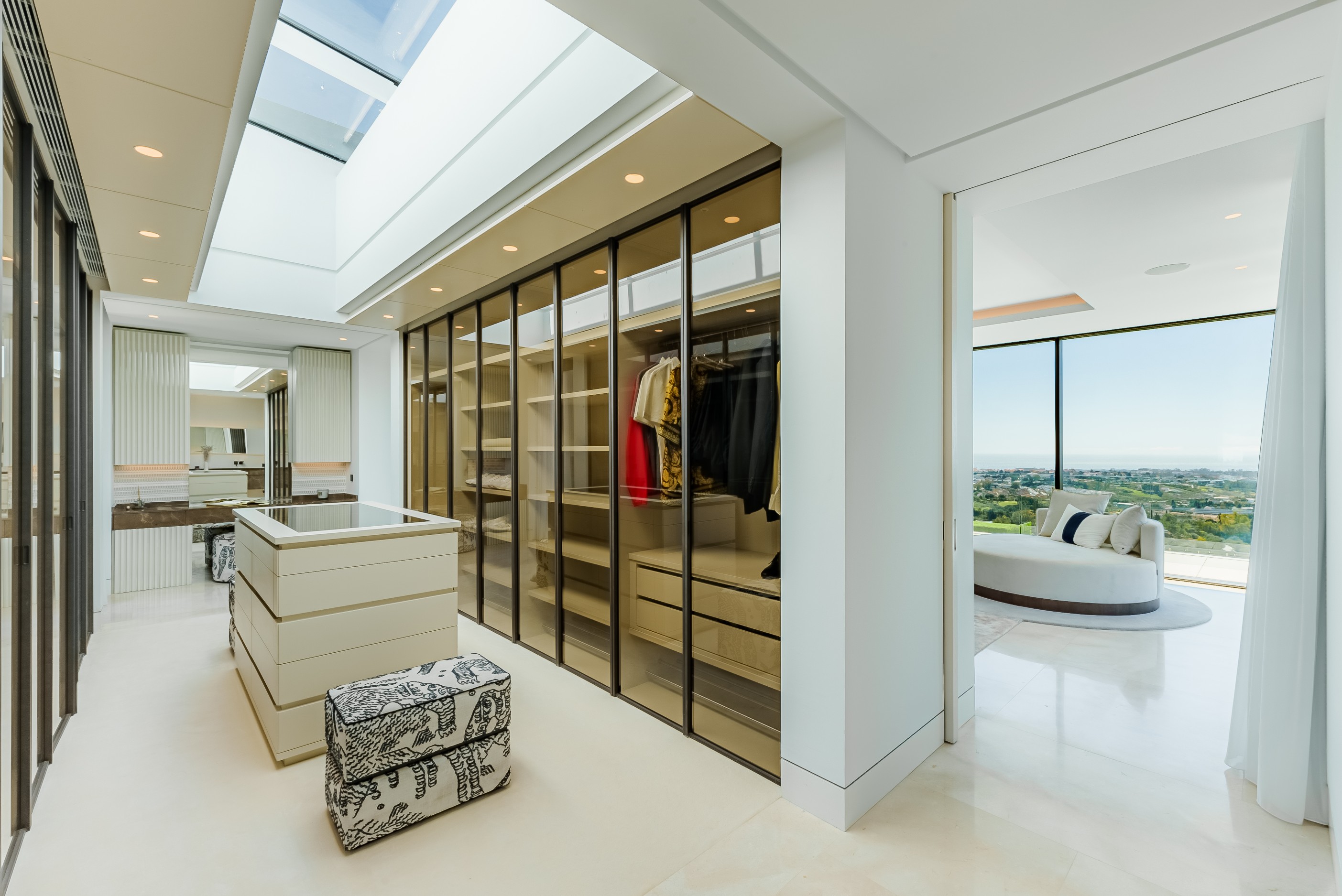 8 Bedroom Villa in Benahavís - Foto 9