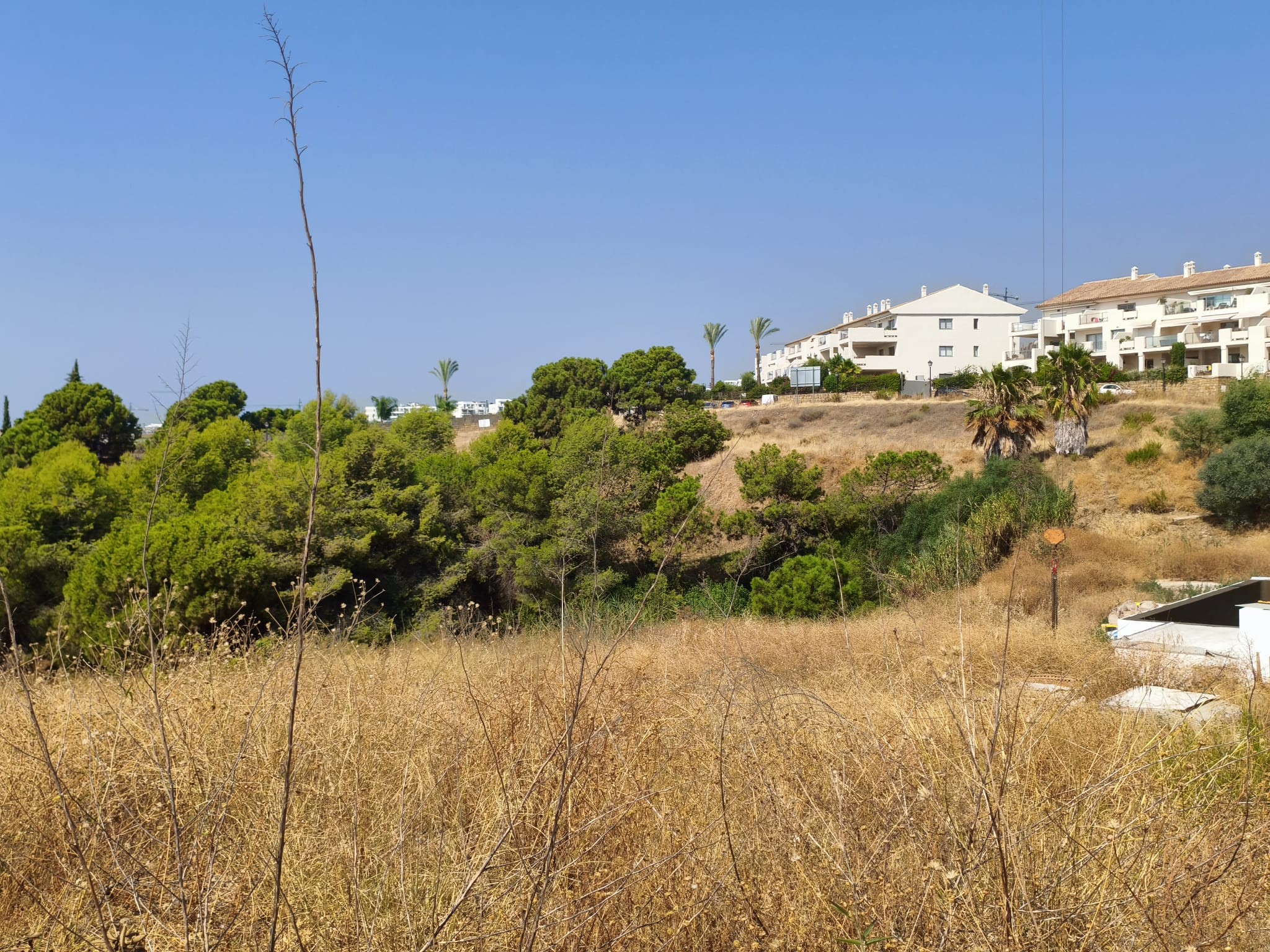 3,406 m² Plot in Estepona - Photo 3