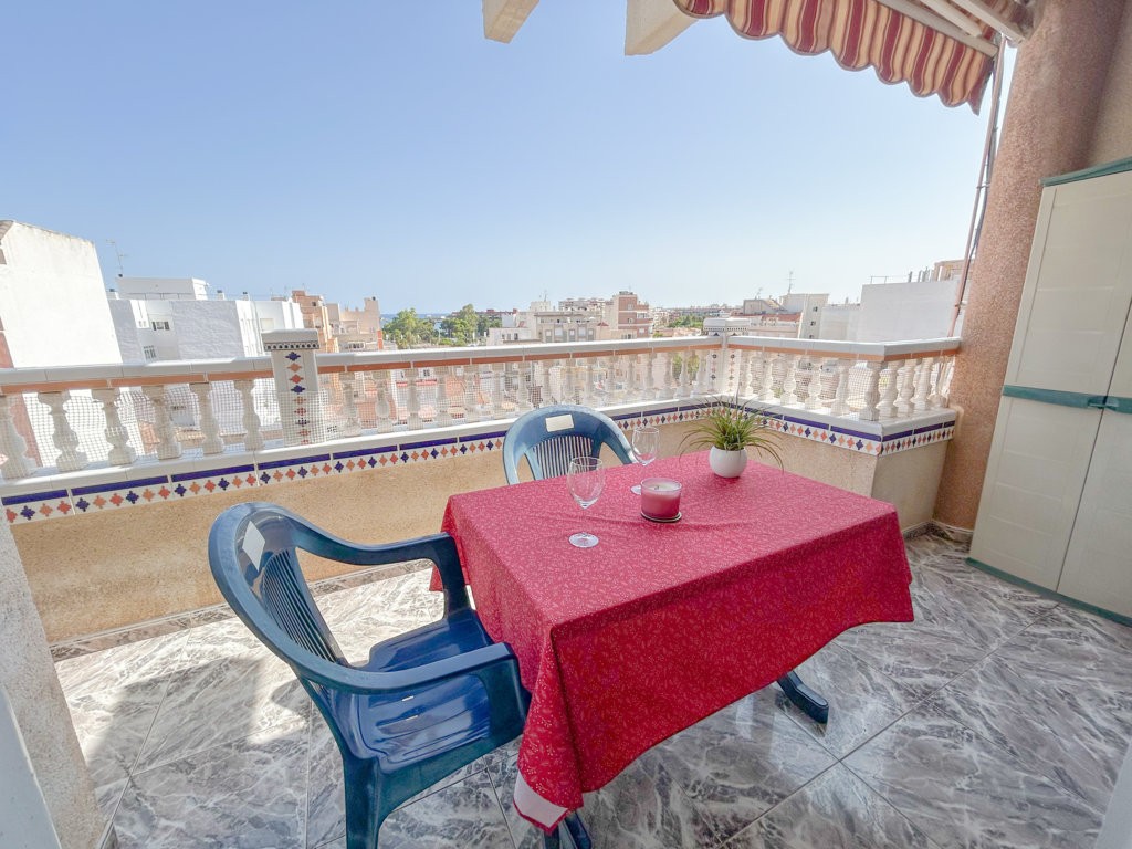 Piso de 3 dormitorios en Alicante – Foto 16