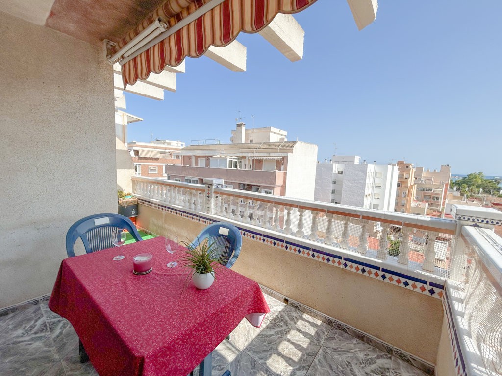 Piso de 3 dormitorios en Alicante – Foto 17