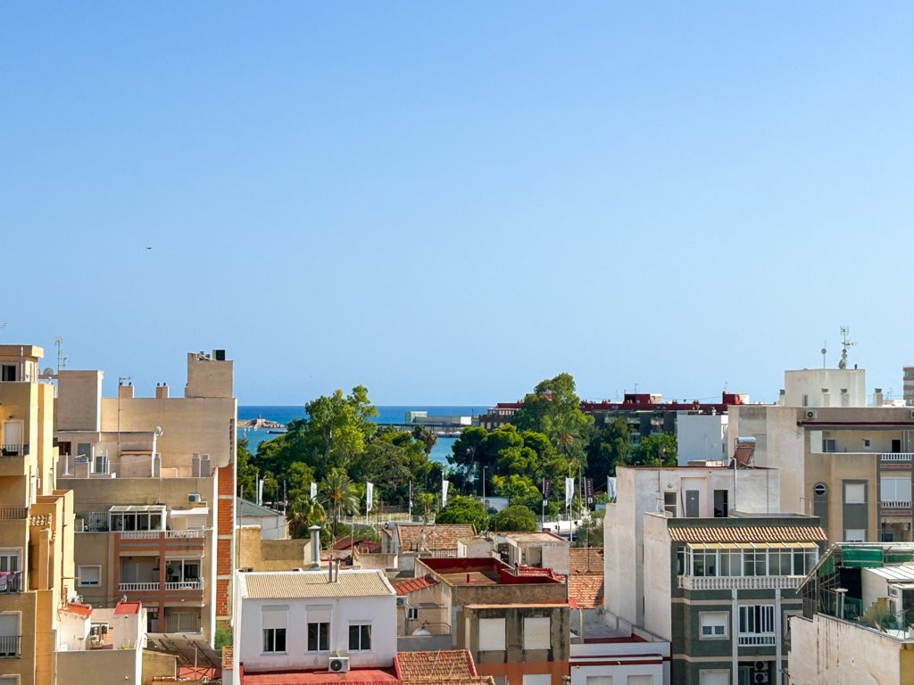 Piso de 3 dormitorios en Alicante – Foto 19