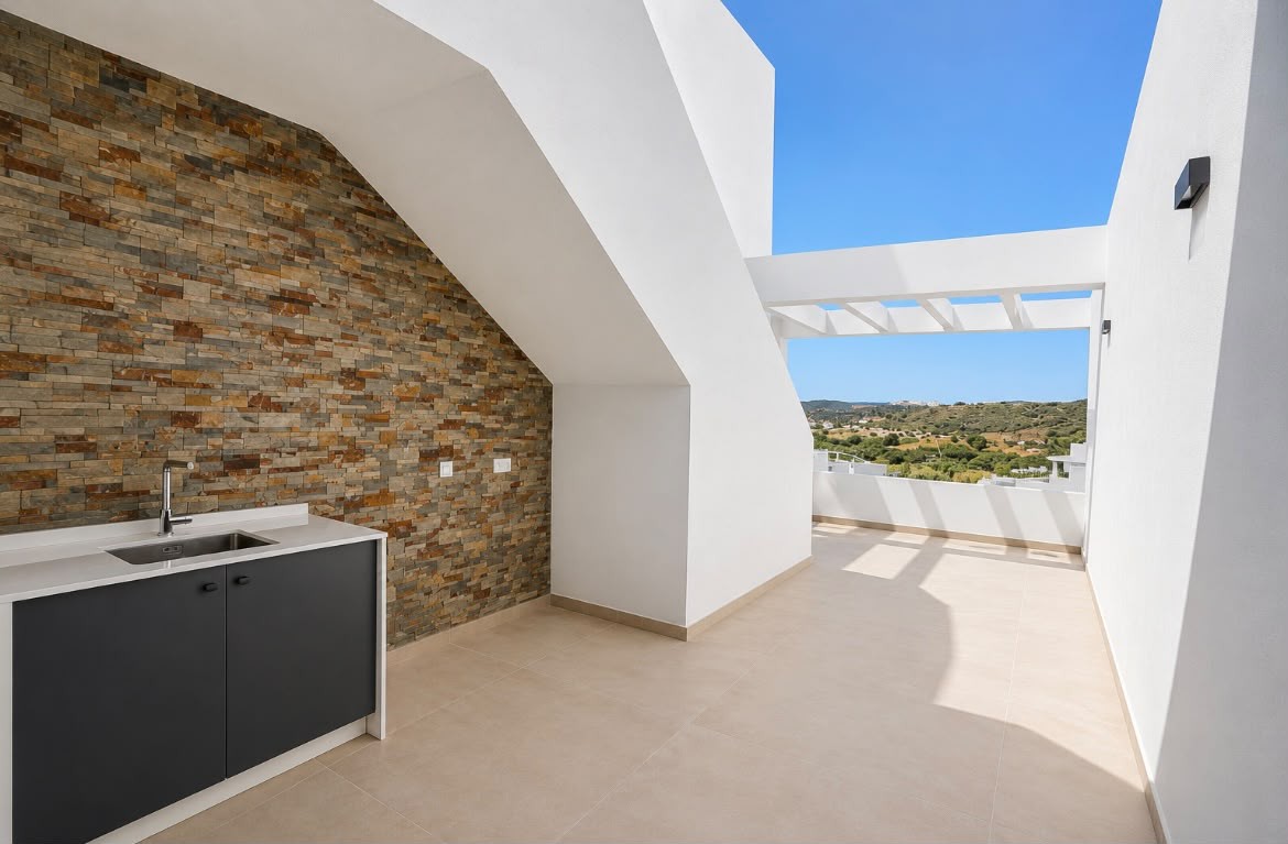 3 Bedroom Penthouse in Estepona - Photo 12