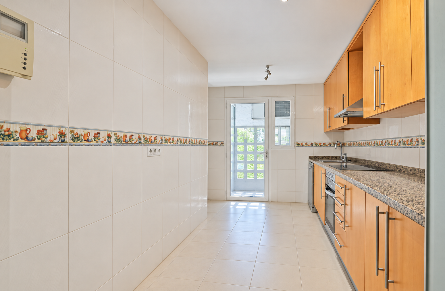 2 Bedroom Apartment in Marbella - Foto 11