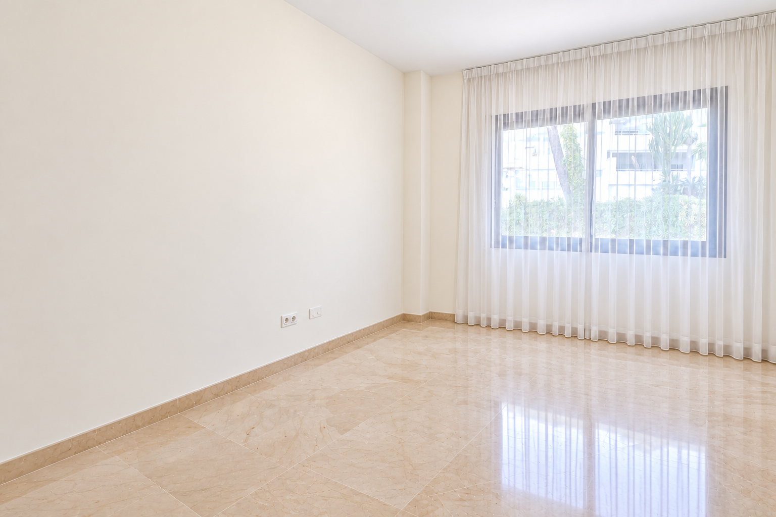 2 Bedroom Apartment in Marbella - Foto 7