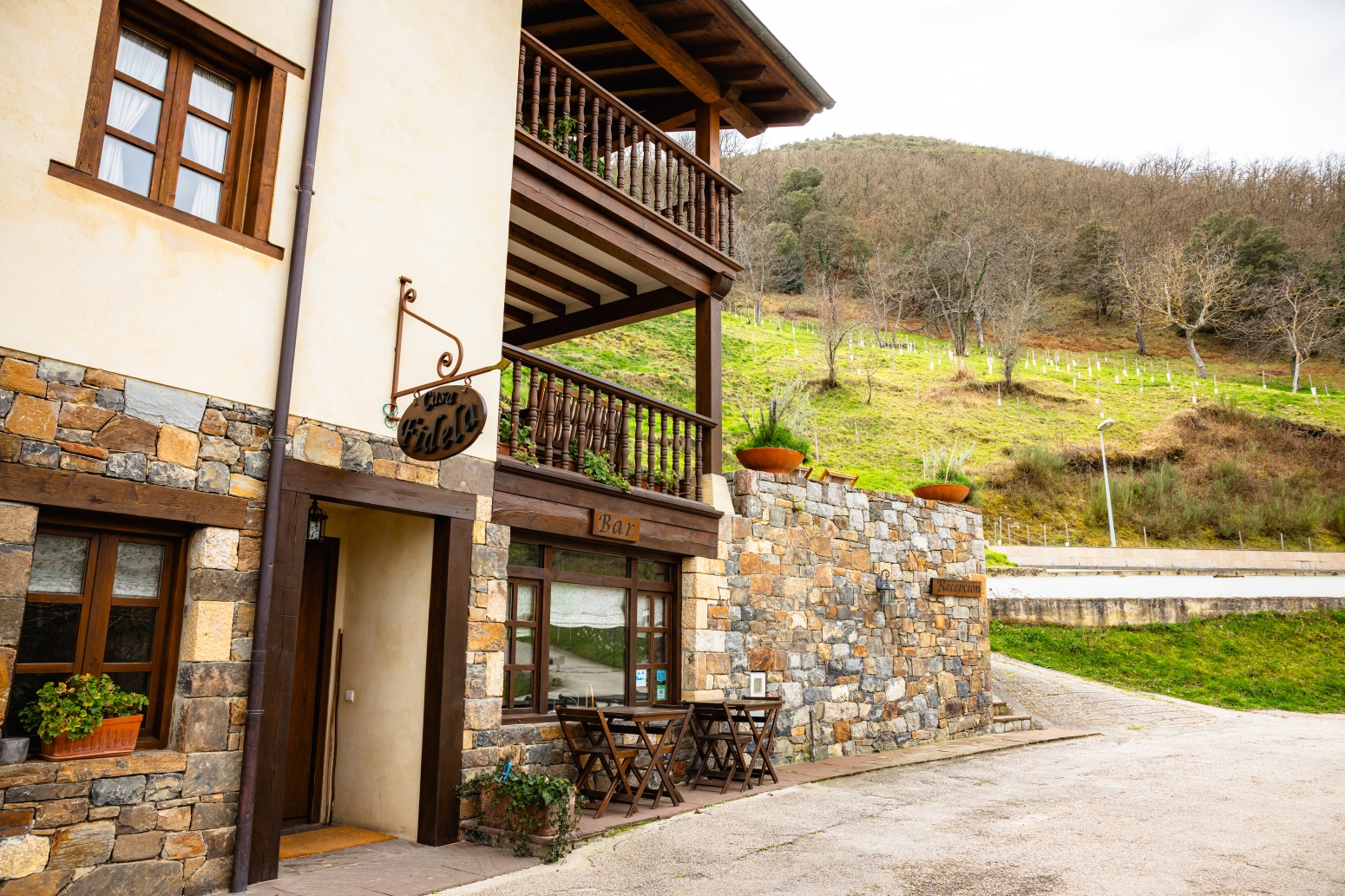 Bedrijfsruimte in Cantabria, Spanje – Foto 3