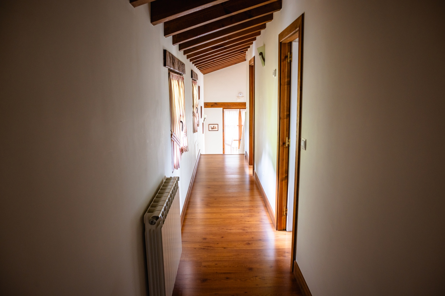 Bedrijfsruimte in Cantabria, Spanje – Foto 23