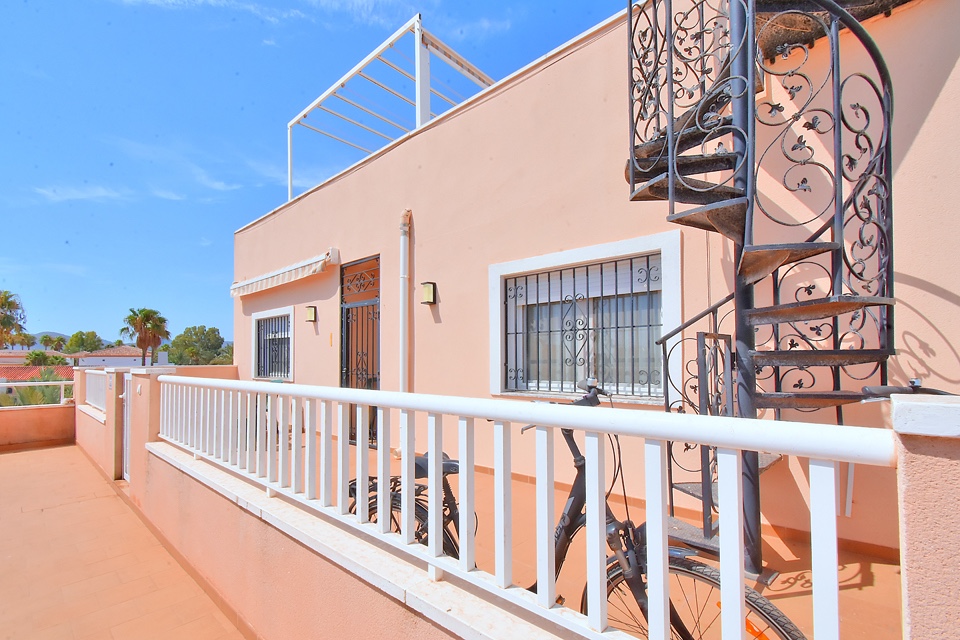 Apartamento com 2 quartos com piscina em Múrcia, Espanha – Foto 1