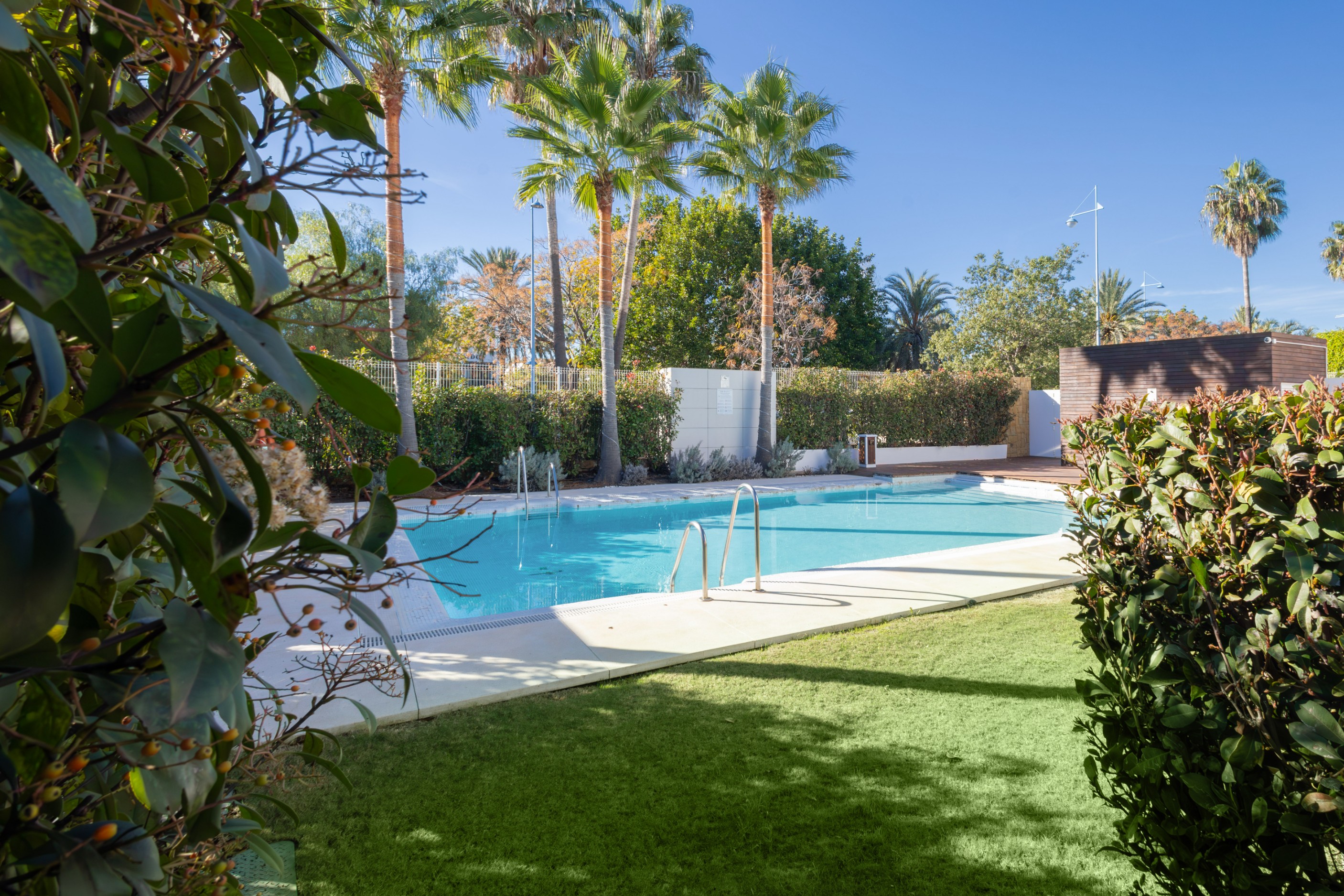 2 Bedroom Apartment in Marbella - Photo 11