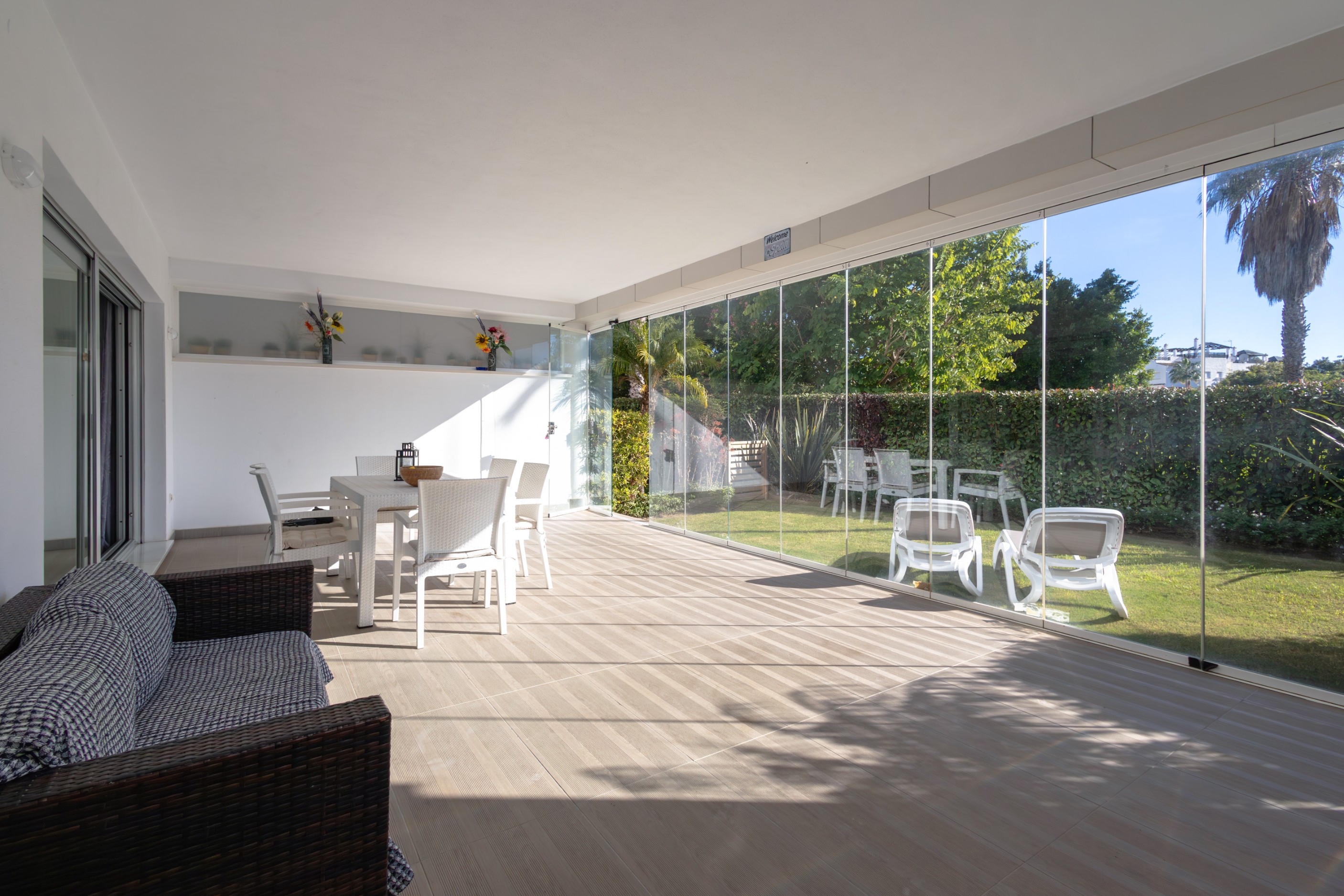 2 Bedroom Apartment in Marbella - Photo 7
