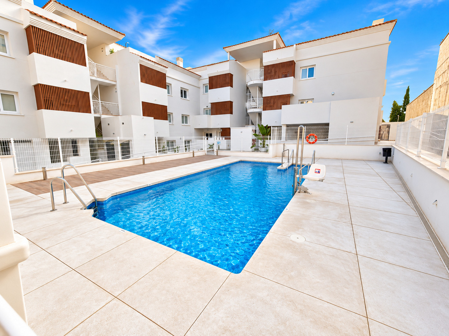 3 Bedroom Apartment in Fuengirola - Photo 20