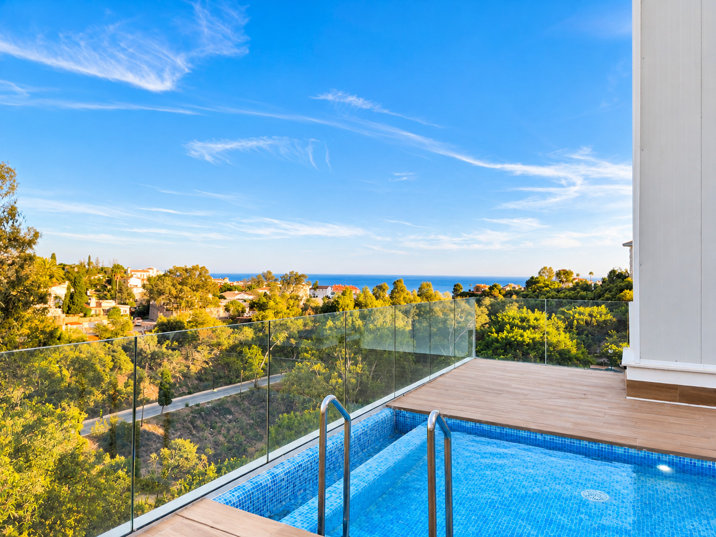 3 Bedroom Apartment in Fuengirola - Photo 16