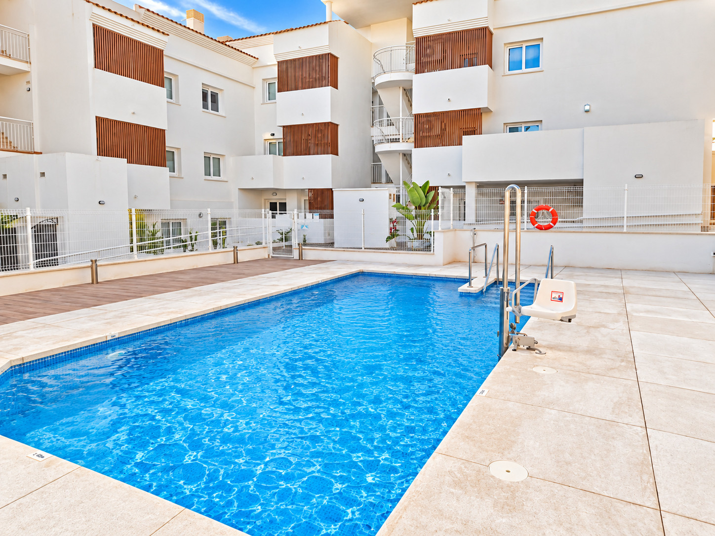 3 Bedroom Apartment in Fuengirola - Photo 17