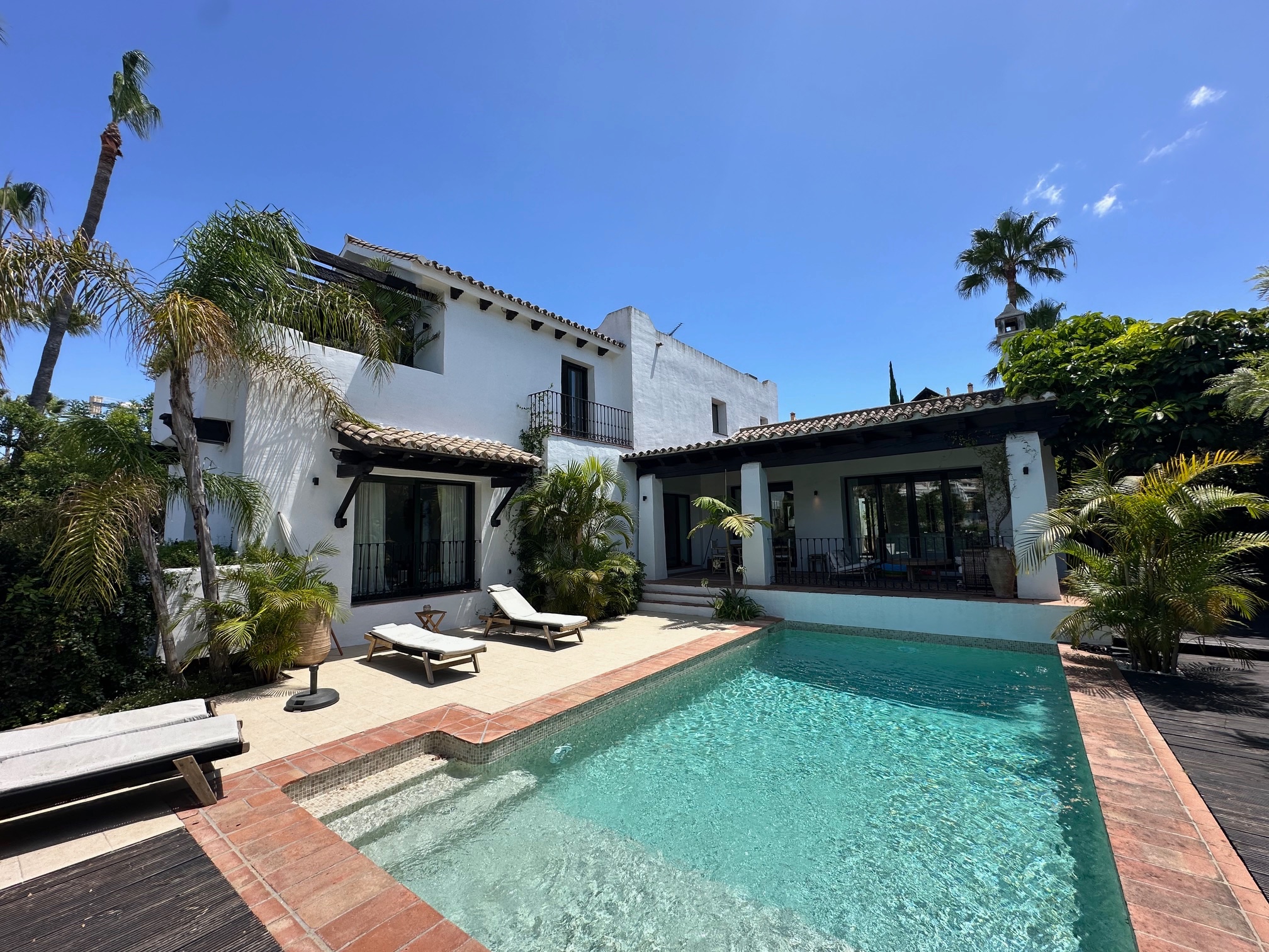 4 Bedroom Villa in Estepona - Photo 4