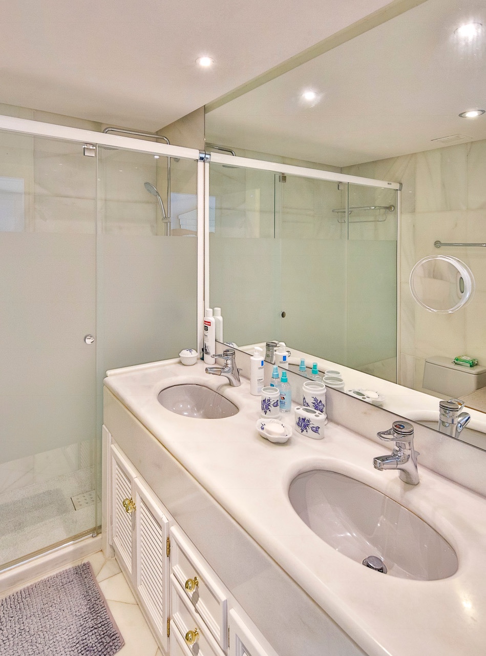 Apartamento com 3 quartos com piscina em Málaga, Espanha – Foto 8