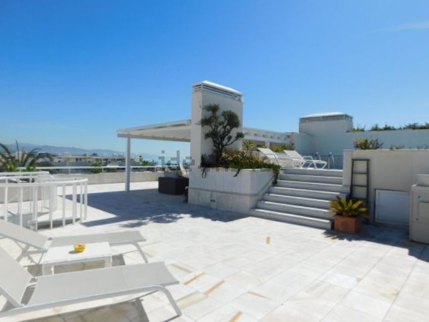 Apartamento com 3 quartos com piscina em Málaga, Espanha – Foto 18