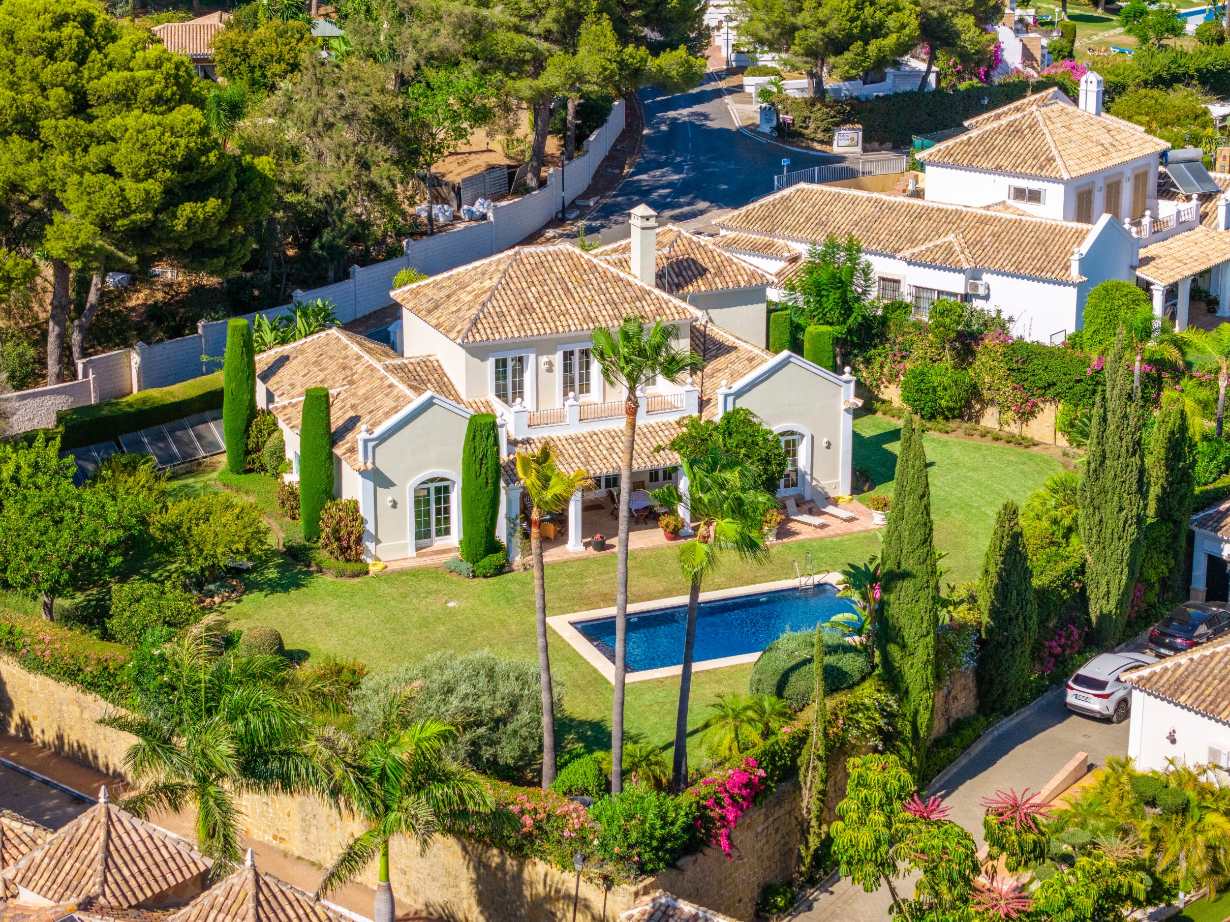 4 Bedroom Villa in Estepona - Photo 4
