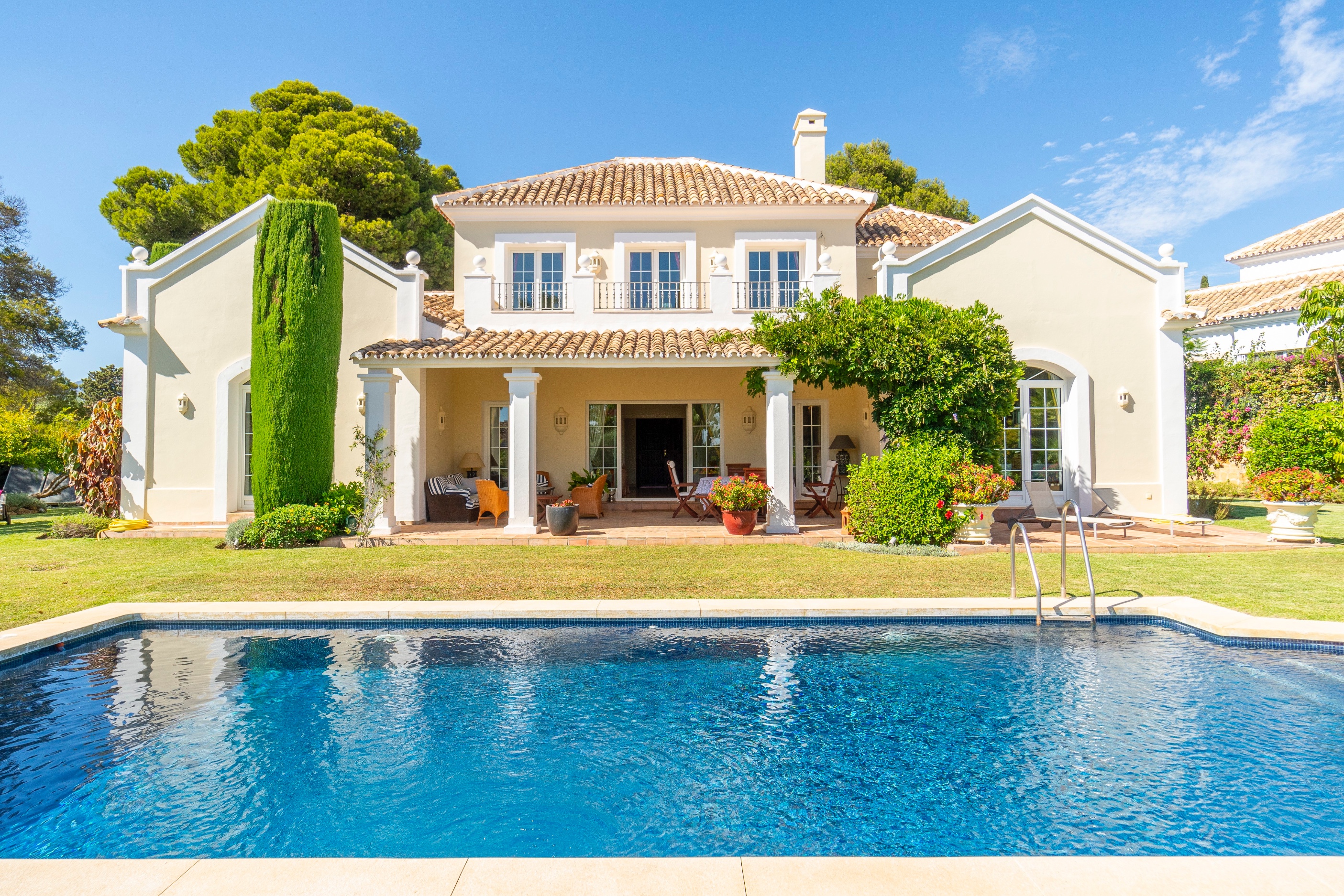 4 Bedroom Villa in Estepona - Photo 6