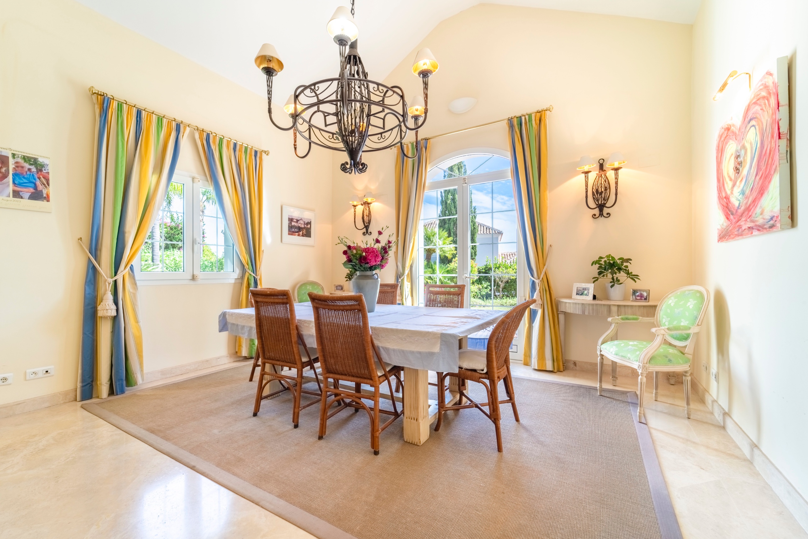 4 Bedroom Villa in Estepona - Photo 19