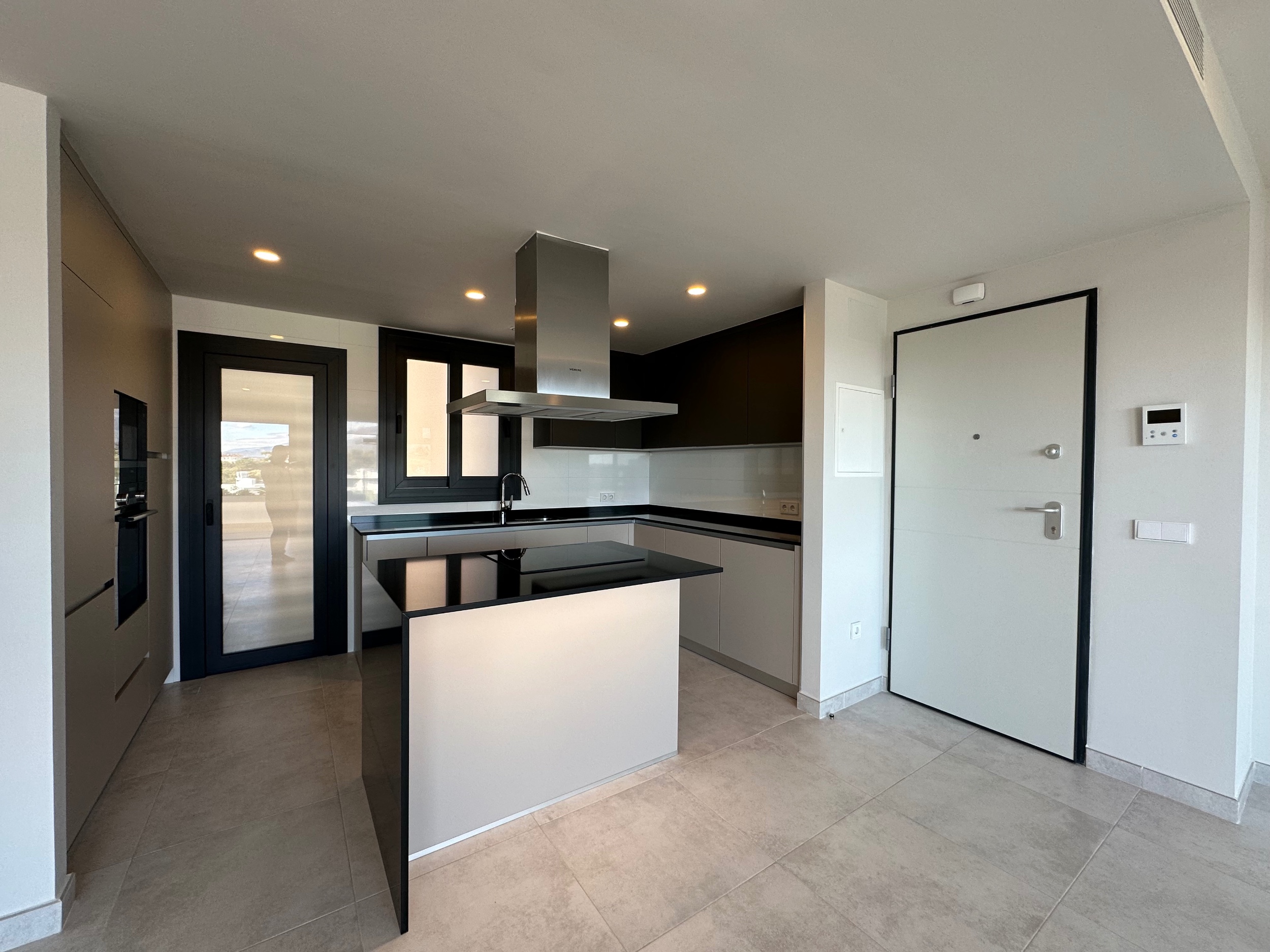 3 Bedroom Apartment in Estepona - Foto 23