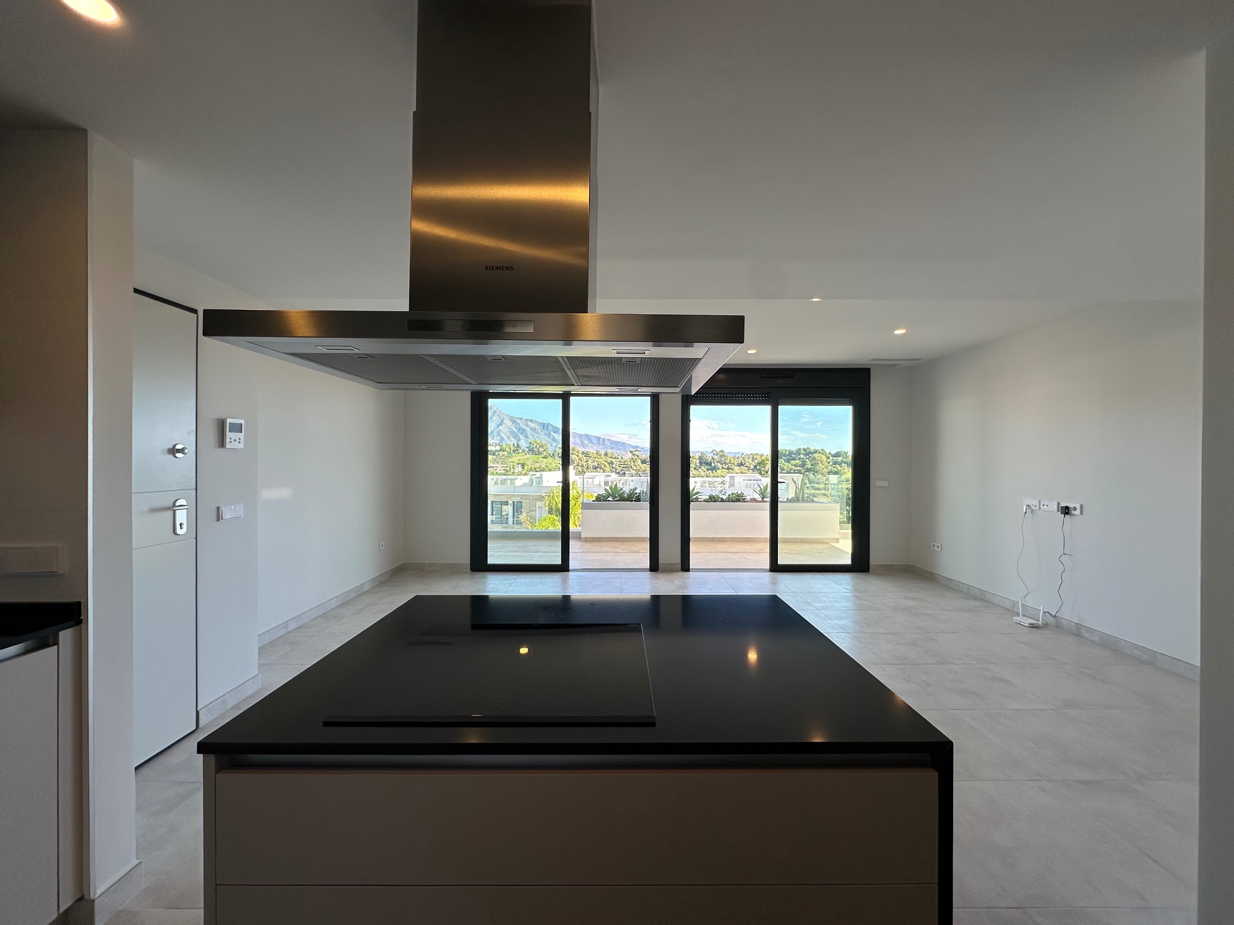3 Bedroom Apartment in Estepona - Foto 15