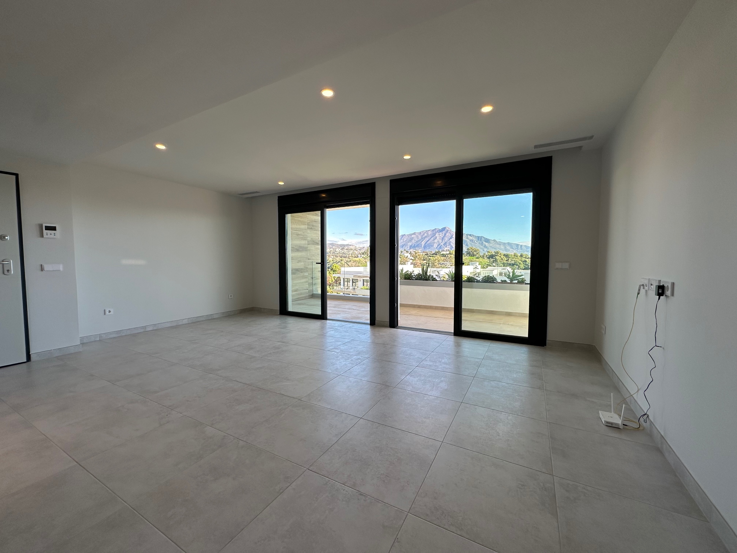 3 Bedroom Apartment in Estepona - Foto 37