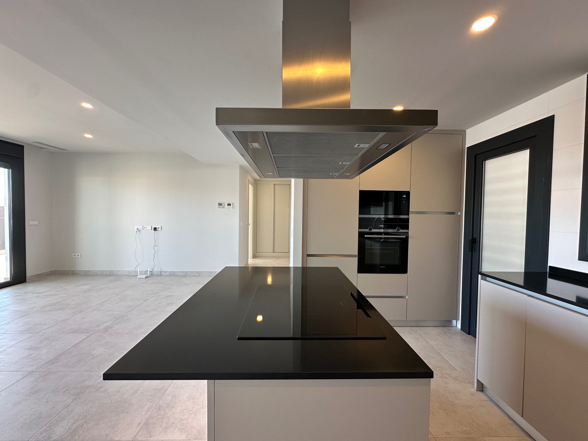 3 Bedroom Apartment in Estepona - Foto 36