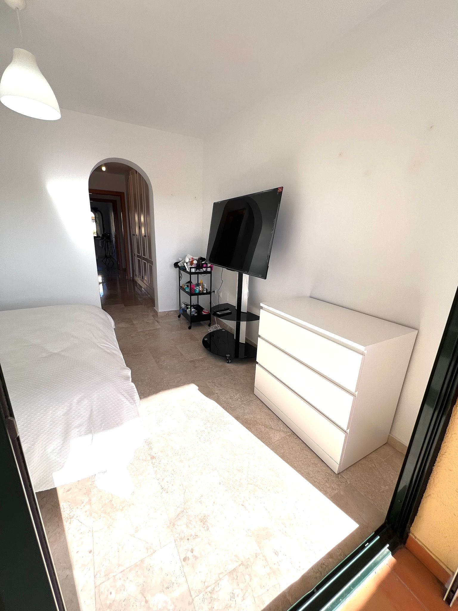 3 Bedroom Apartment in Estepona - Photo 17