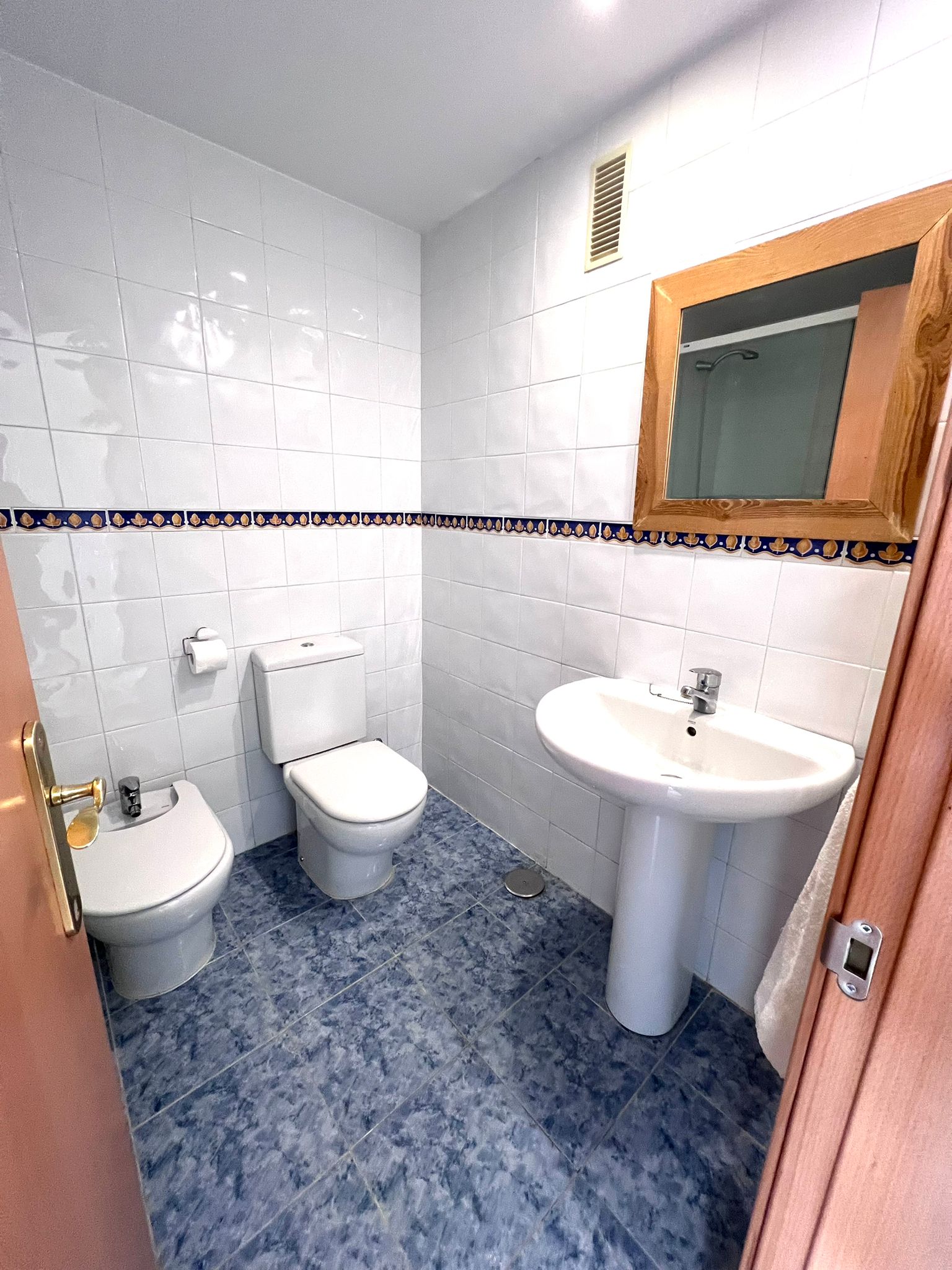 3 Bedroom Apartment in Estepona - Photo 19