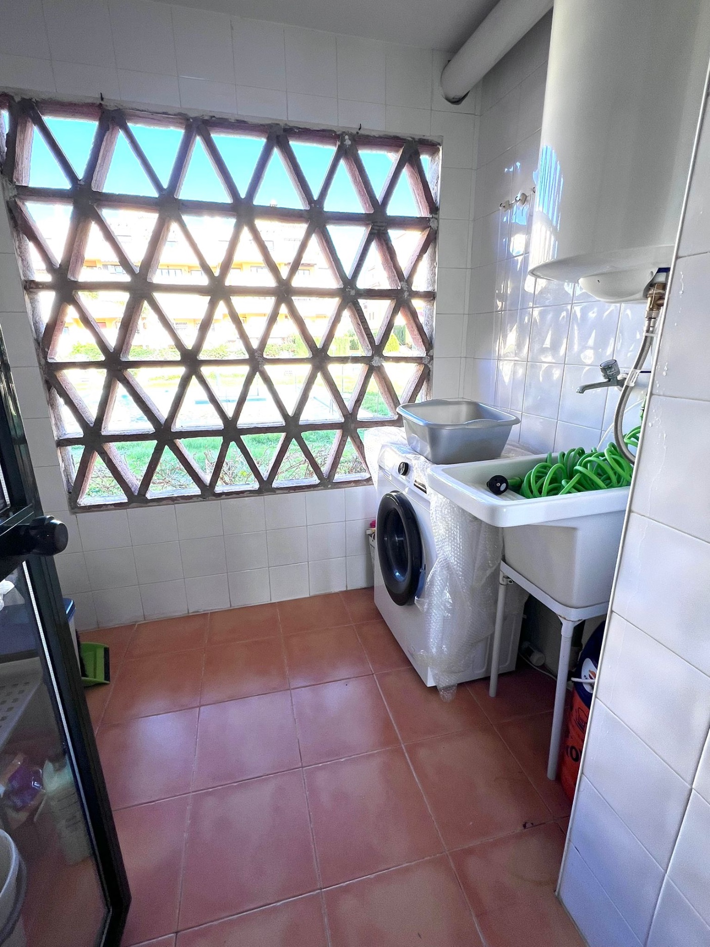 3 Bedroom Apartment in Estepona - Photo 6