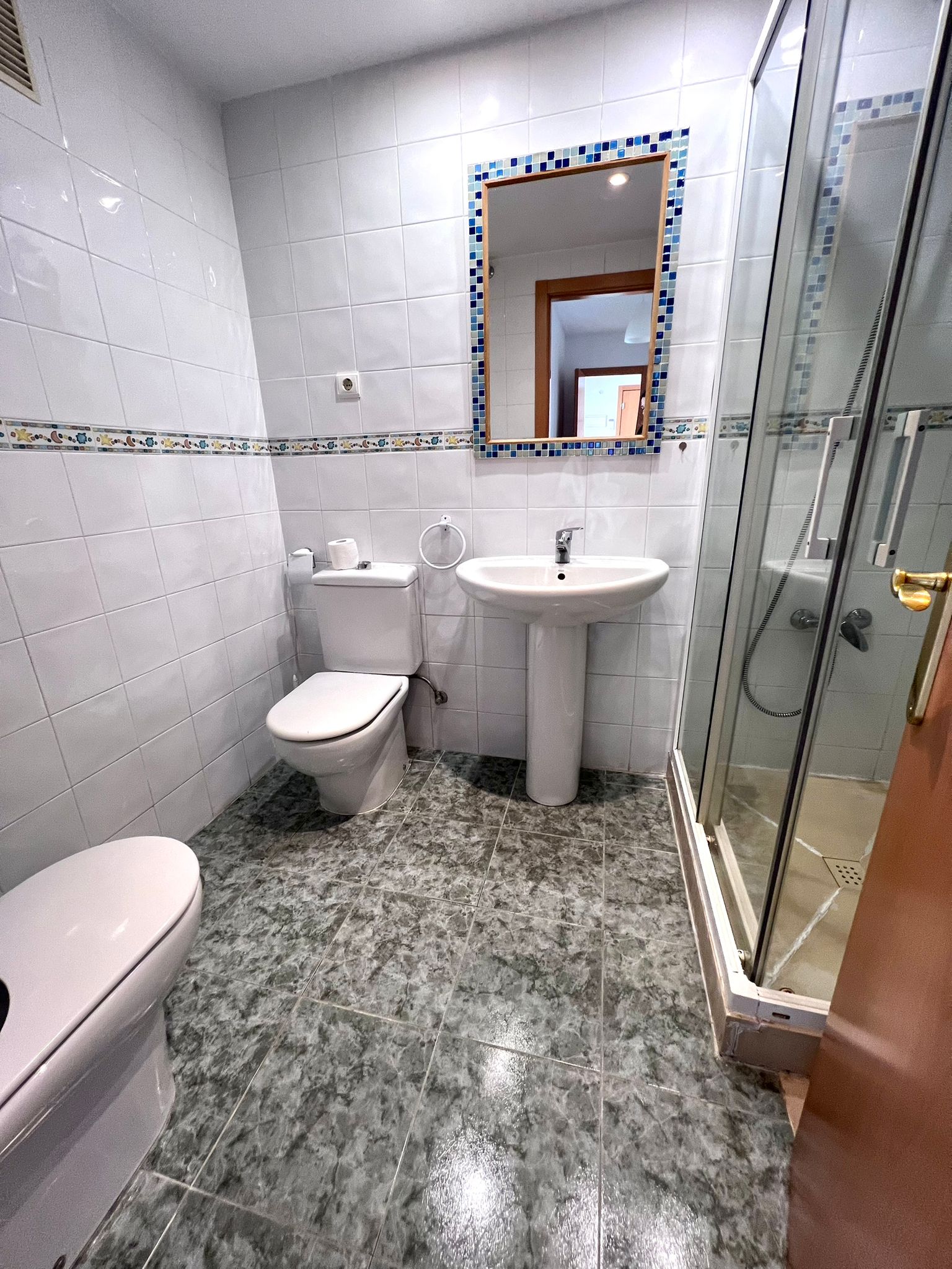 3 Bedroom Apartment in Estepona - Photo 25