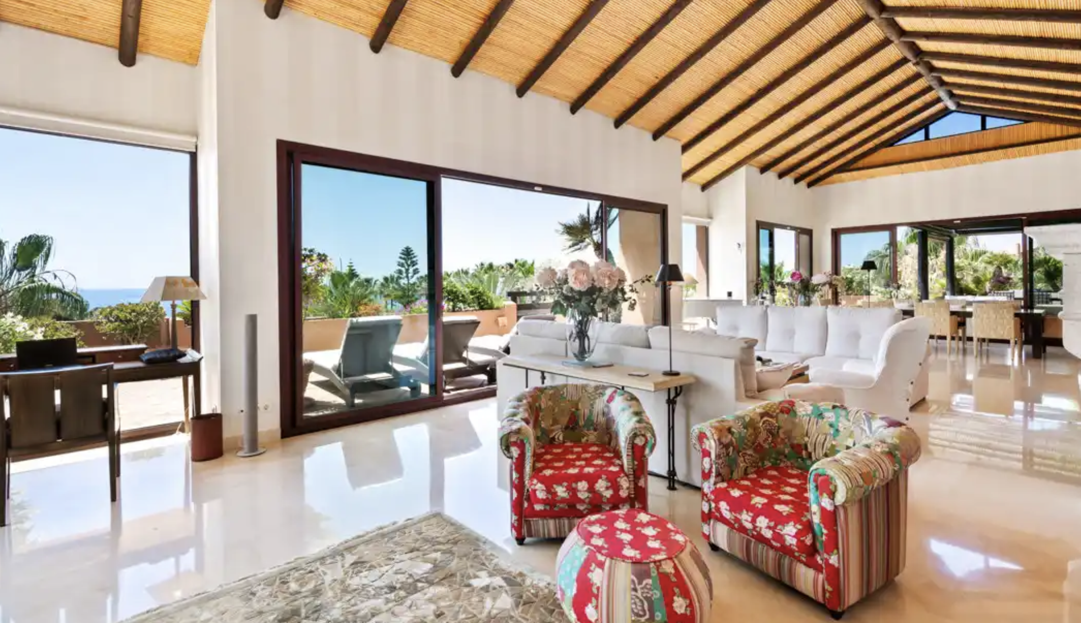 3 Bedroom Penthouse in Estepona - Photo 17