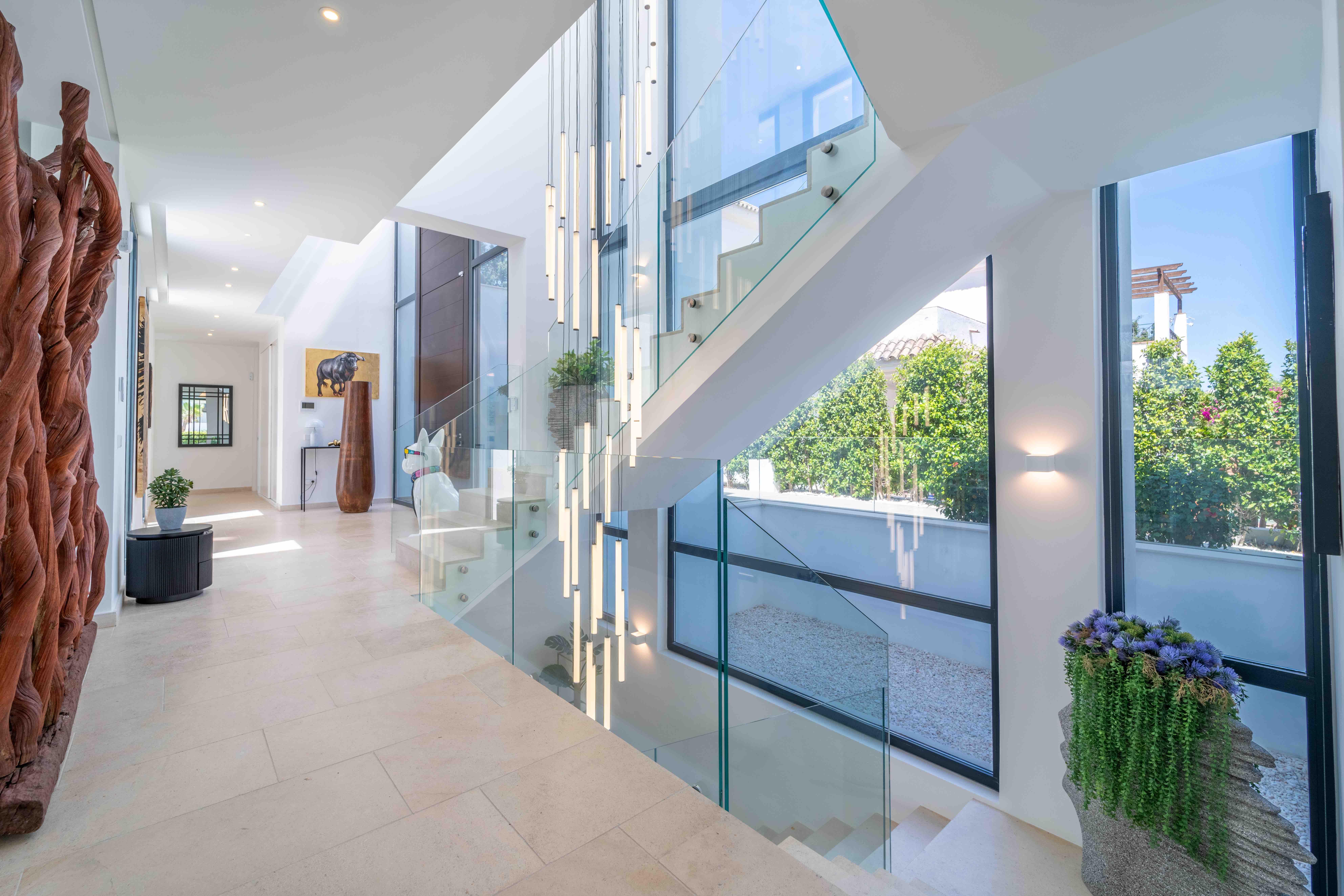 7 Bedroom Villa in Estepona - Photo 30