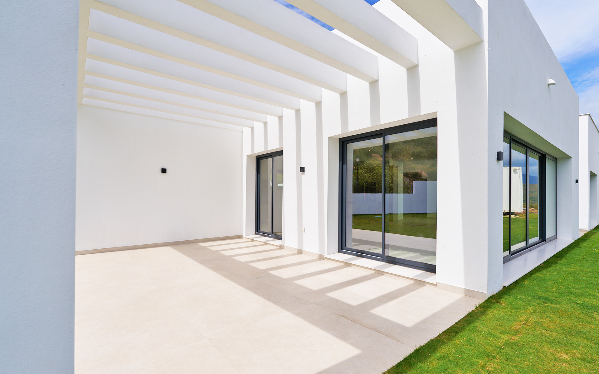 6 Bedroom Villa in Mijas - Photo 16