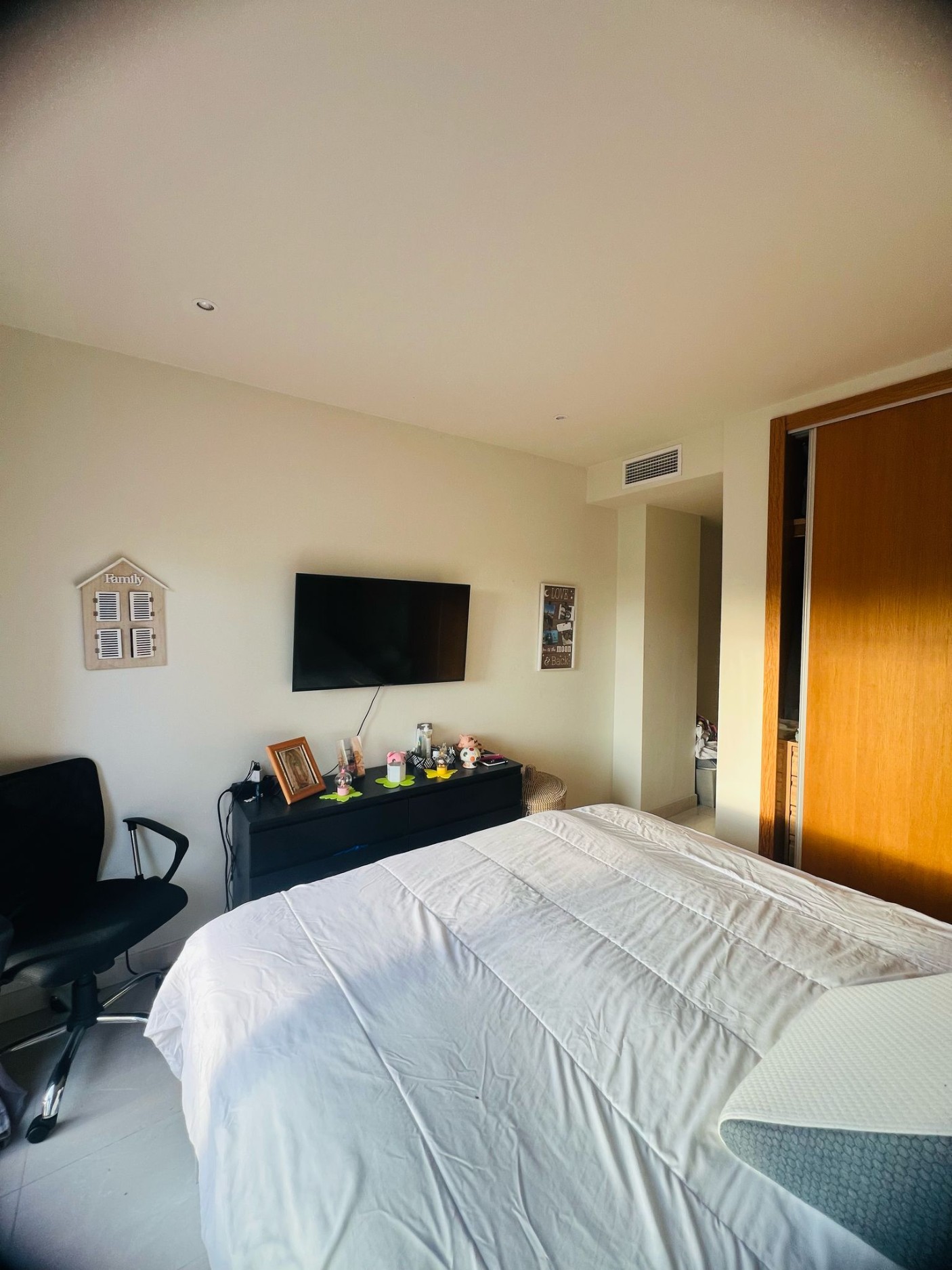 2 Bedroom Apartment in Estepona - Photo 9