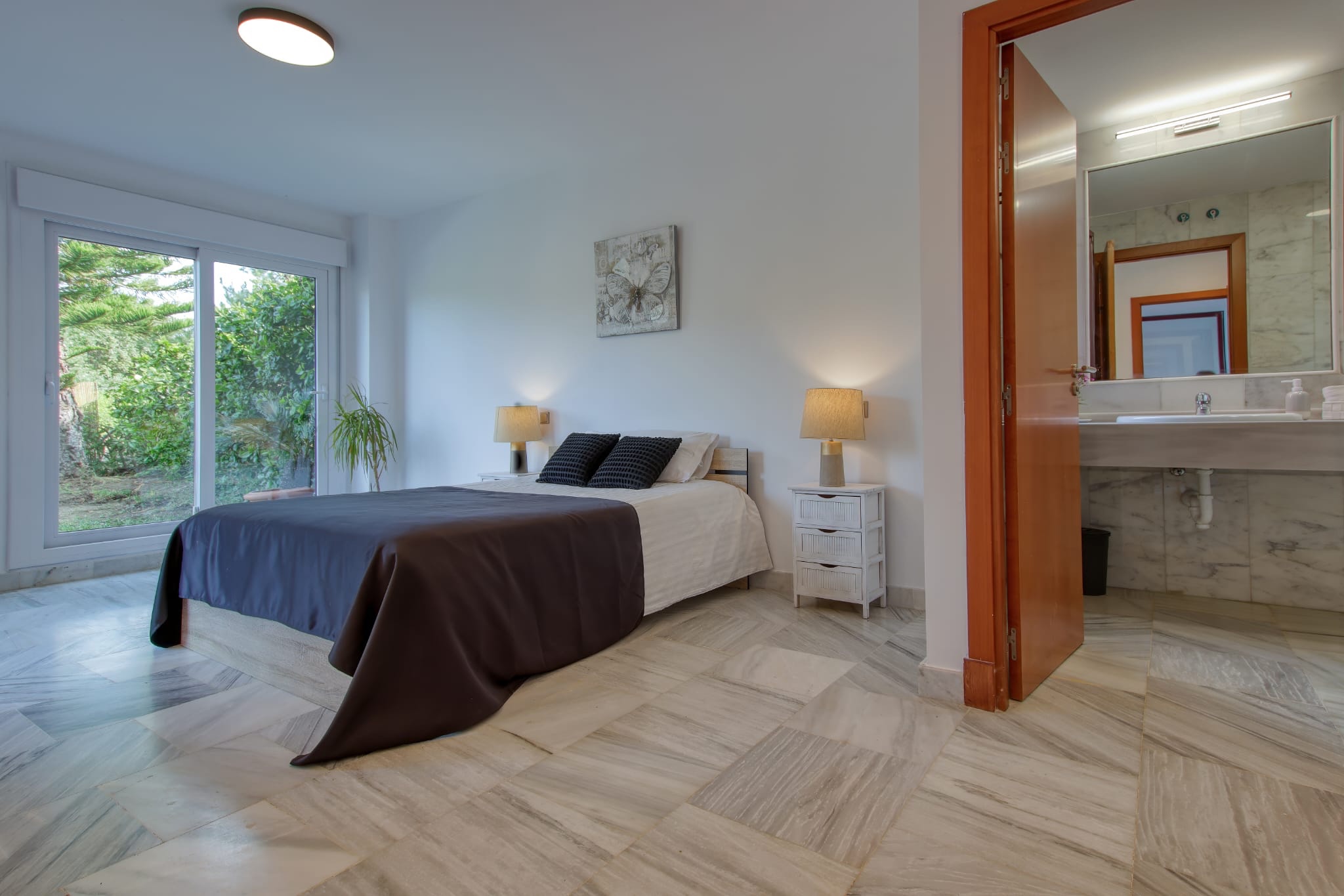 4 Bedroom Villa in Benahavís - Foto 27