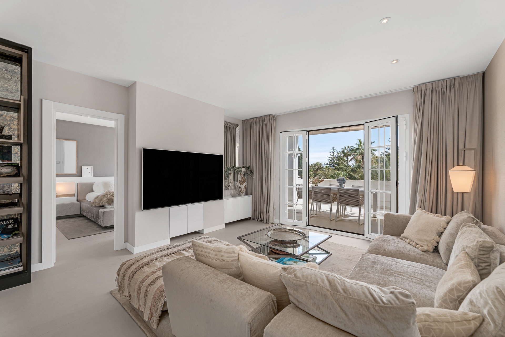 3 Bedroom Apartment in Marbella - Photo 6
