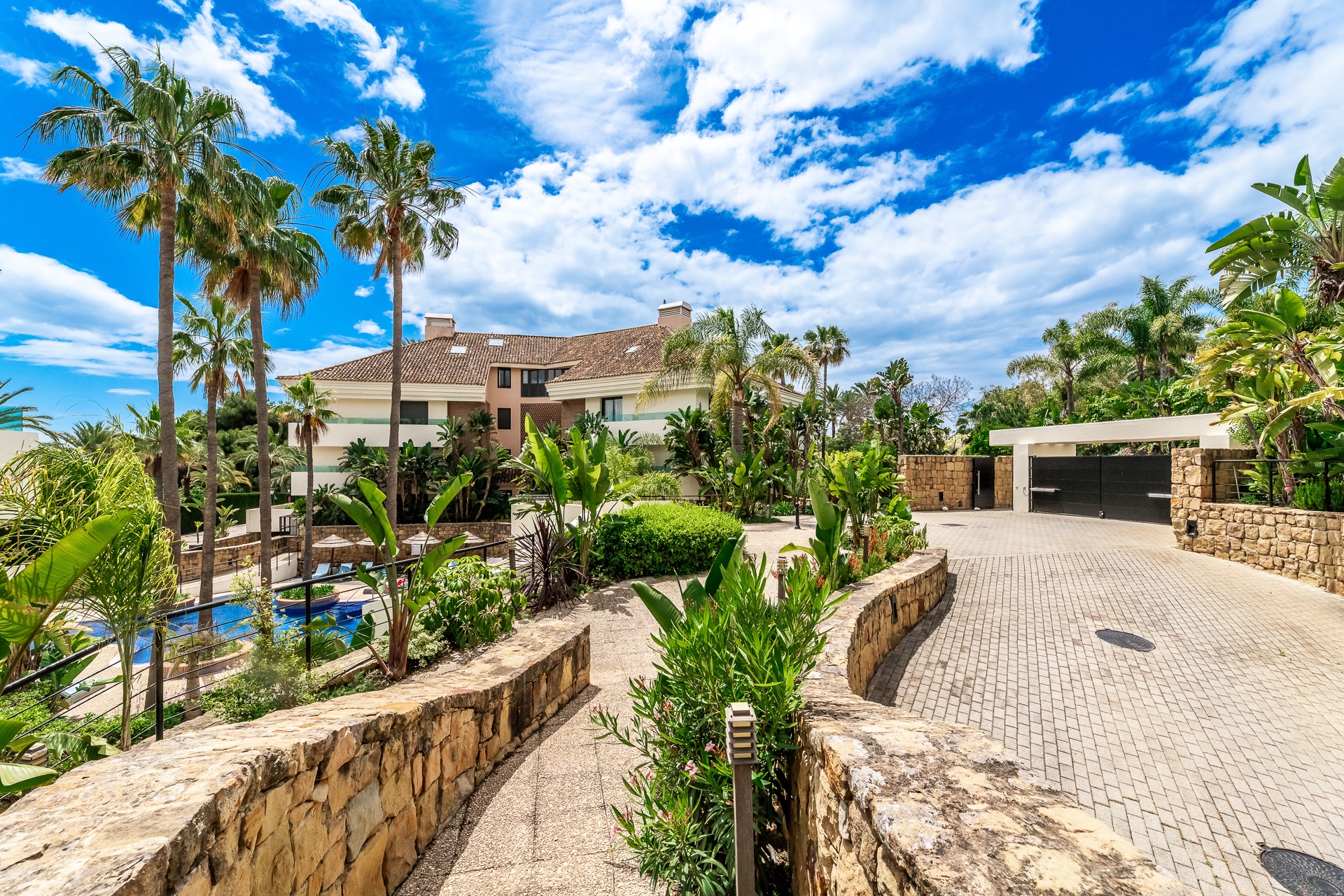Apartment in Los Monteros