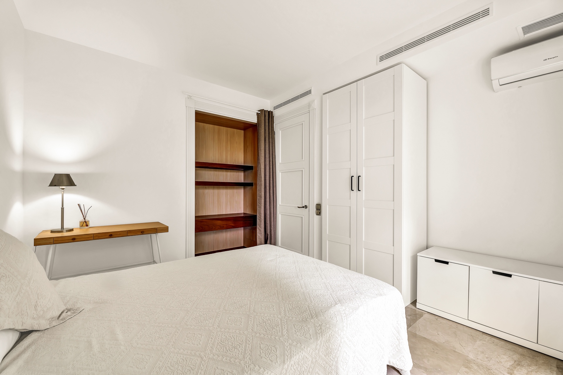 3 Bedroom Apartment in Marbella - Foto 16