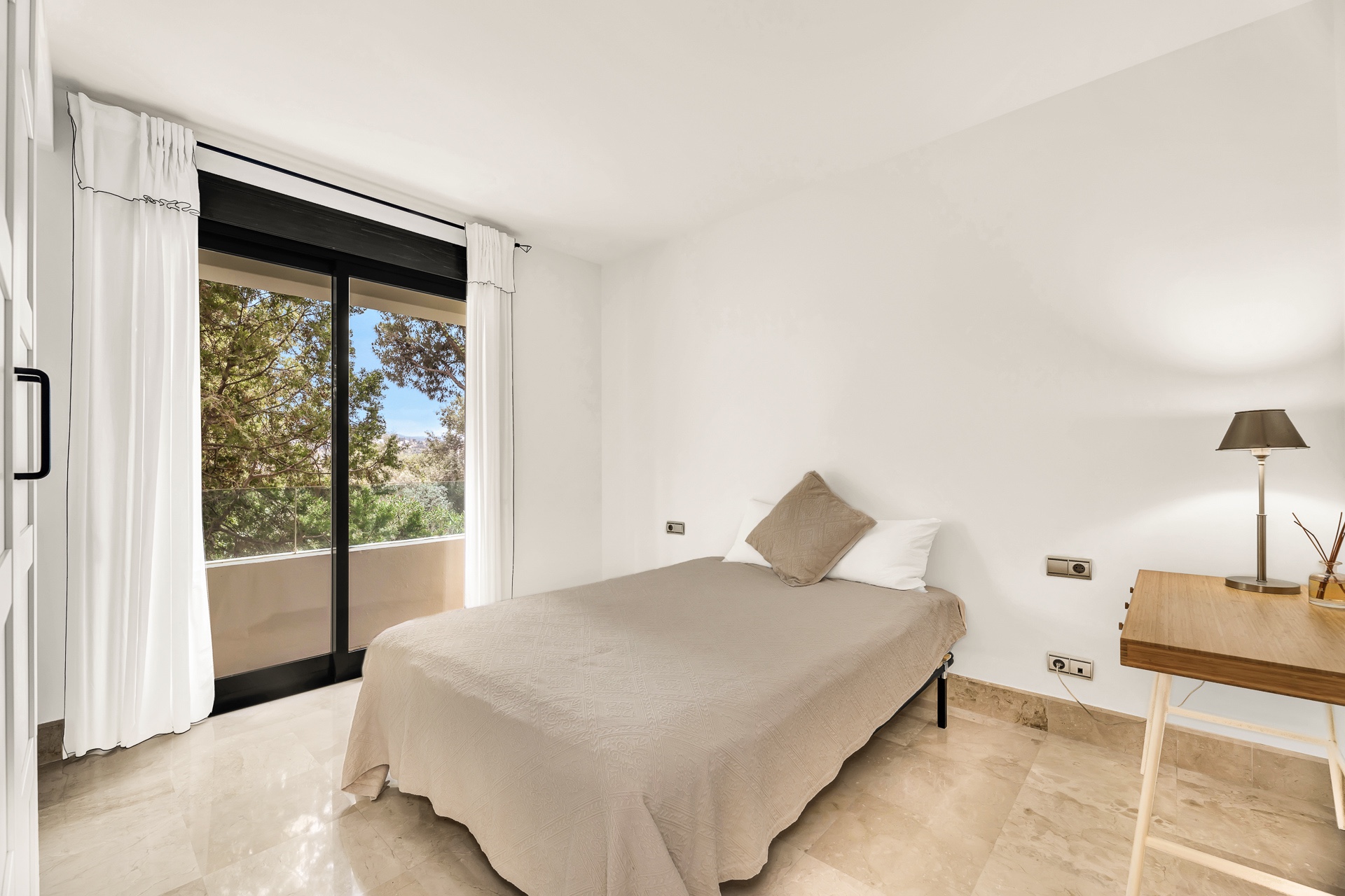 3 Bedroom Apartment in Marbella - Foto 6