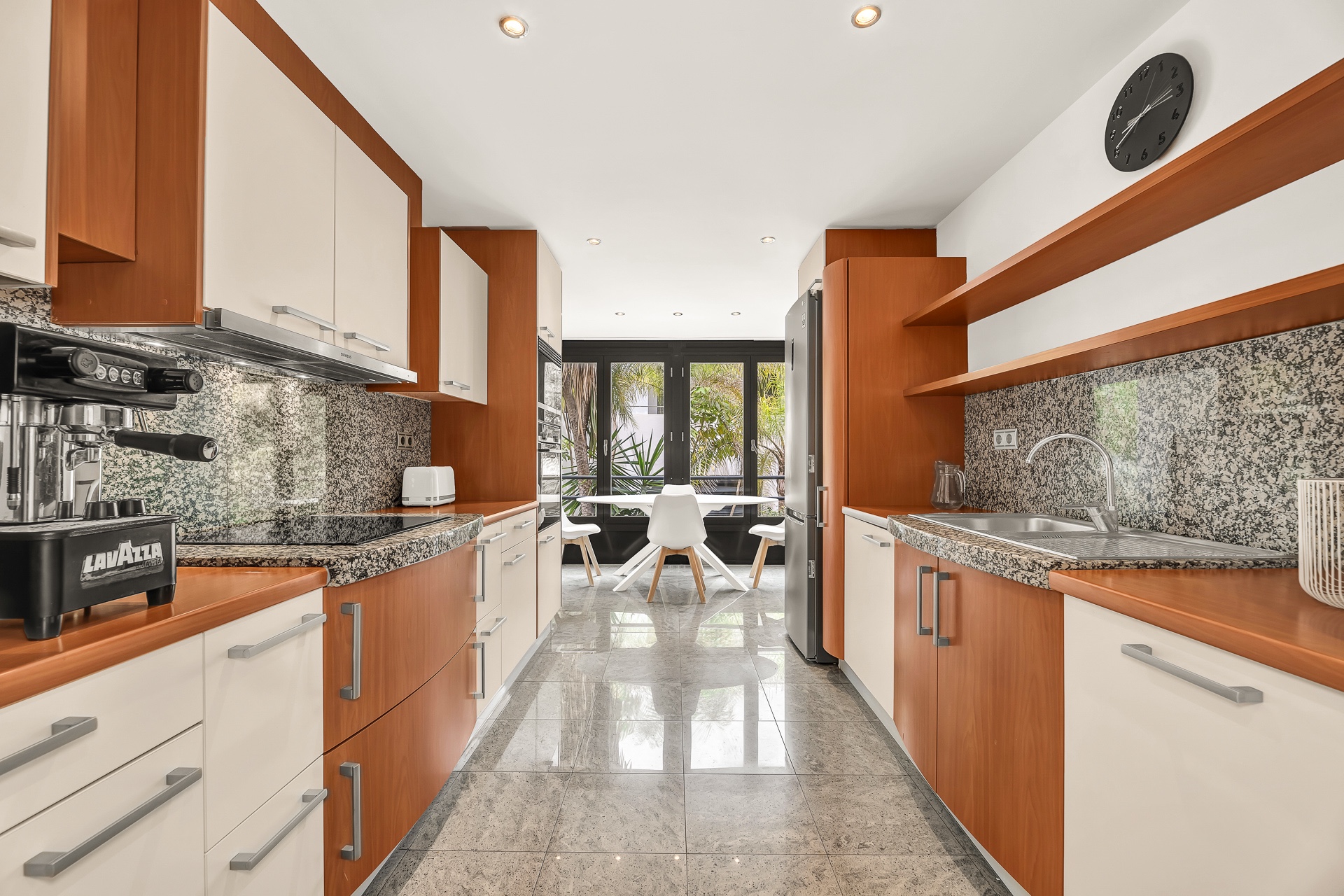 3 Bedroom Apartment in Marbella - Foto 23