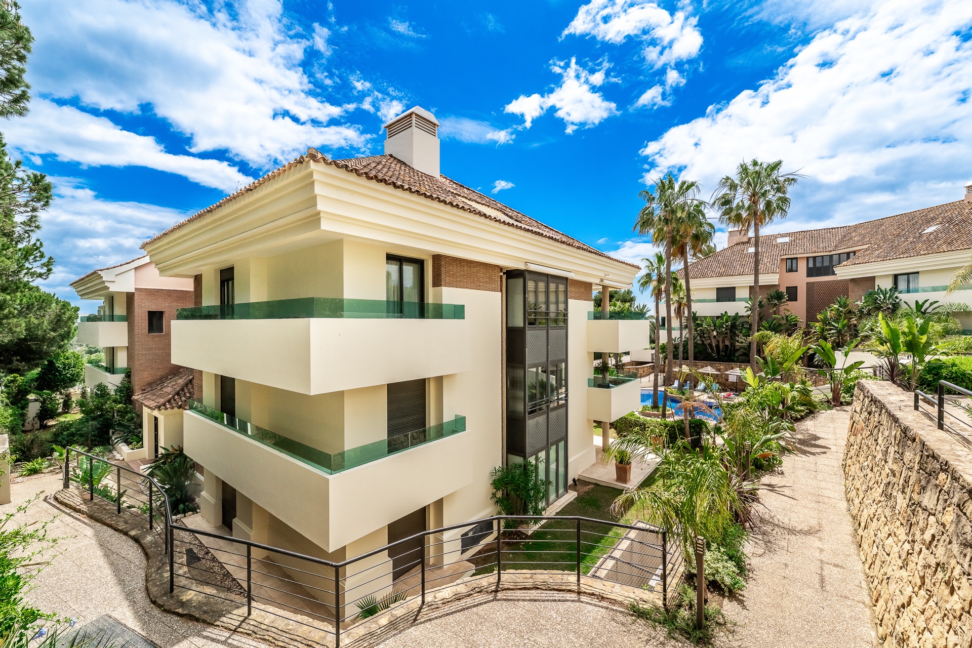 3 Bedroom Apartment in Marbella - Foto 3