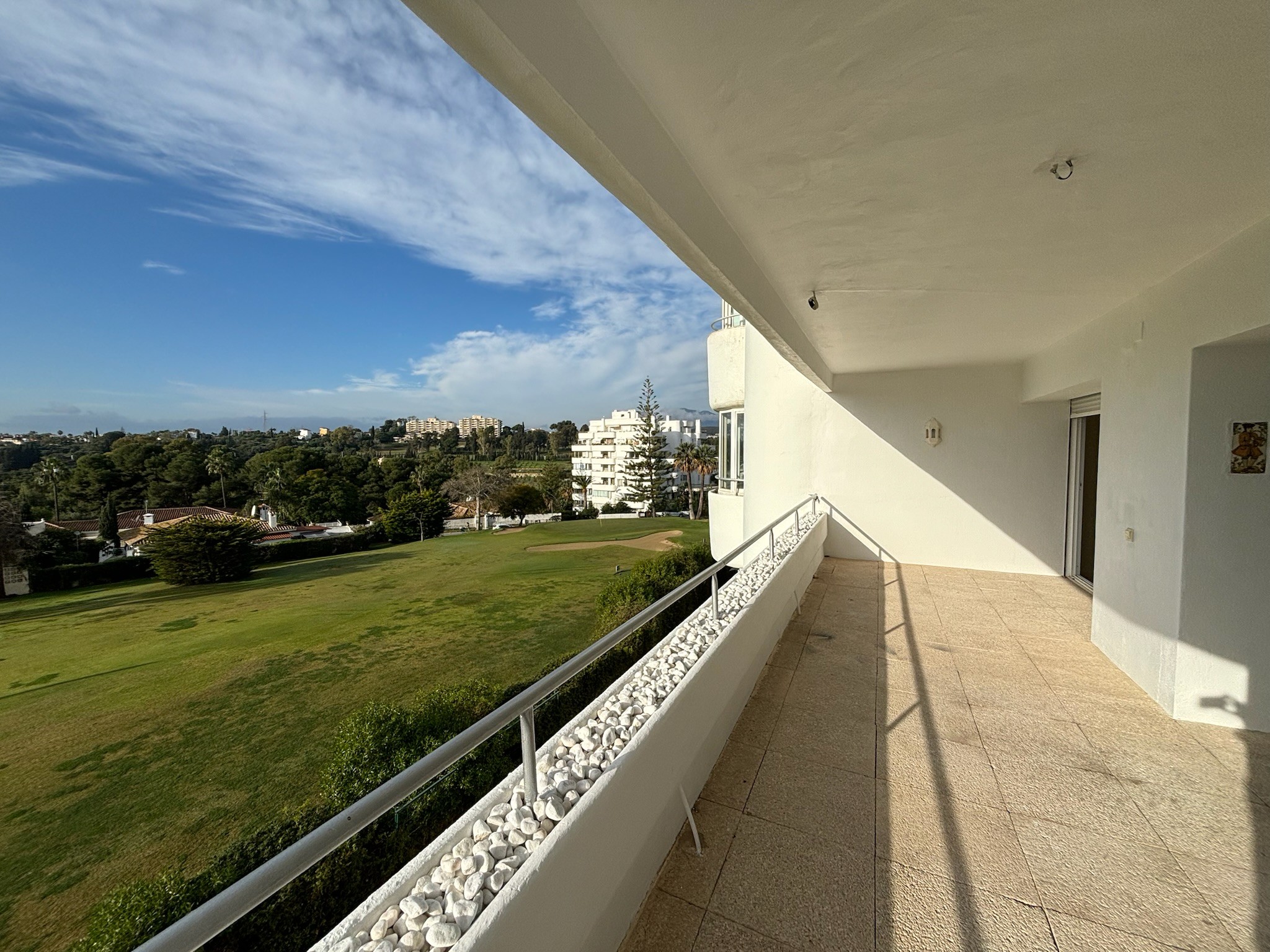 3 Bedroom Apartment in San Pedro de Alcántara - Photo 24