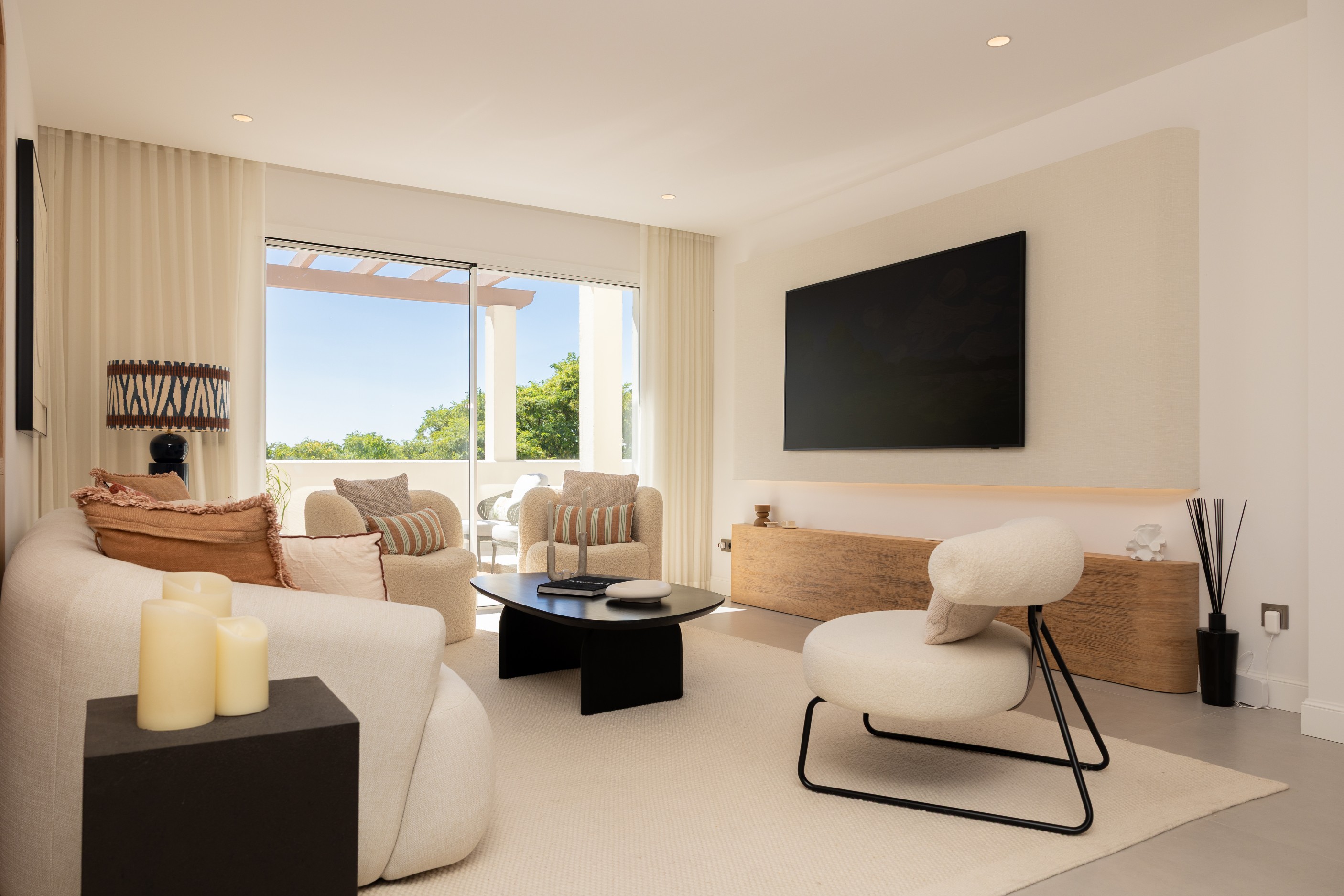 3 Bedroom Apartment in Marbella - Photo 6