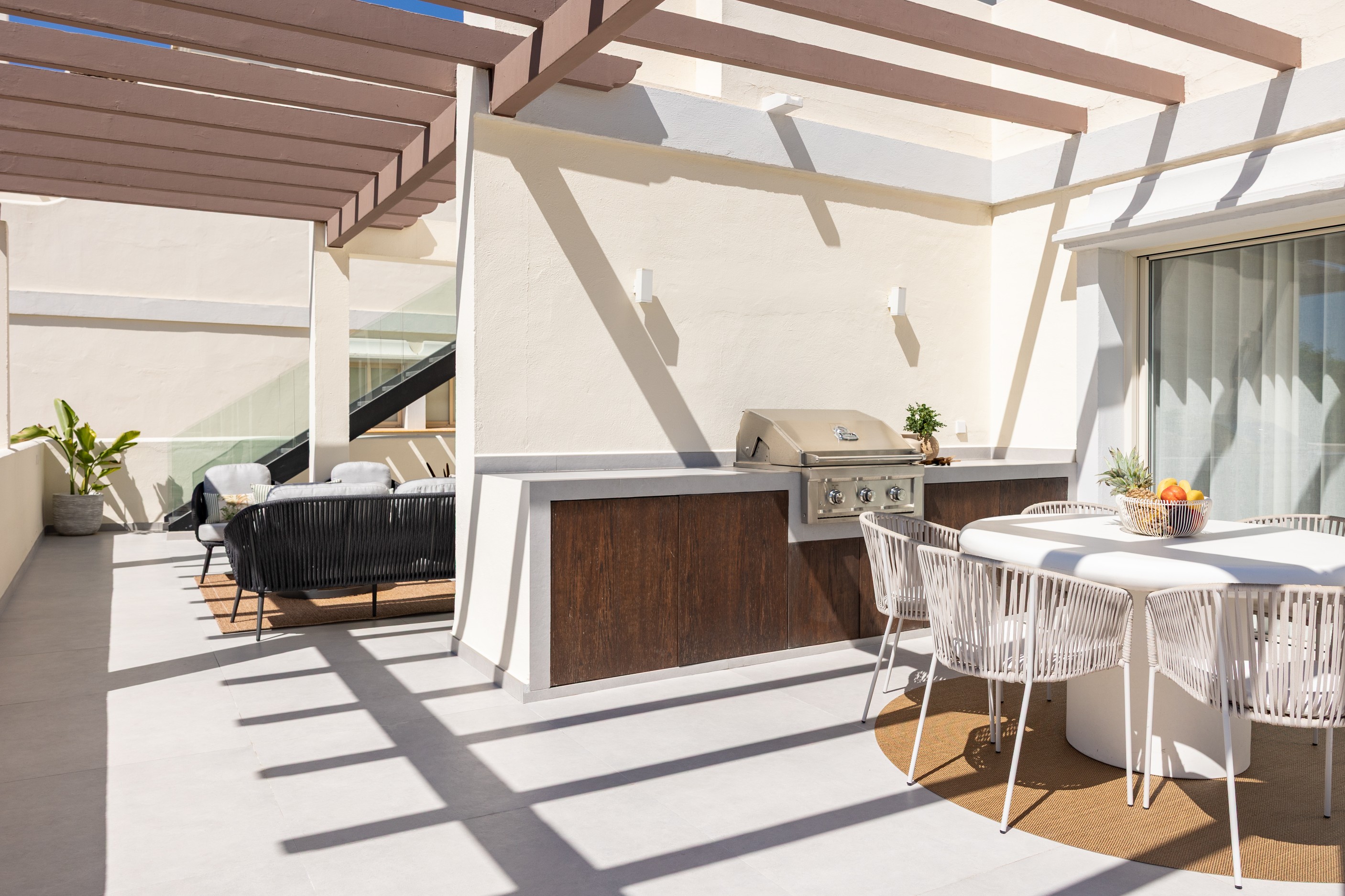 3 Bedroom Apartment in Marbella - Photo 9
