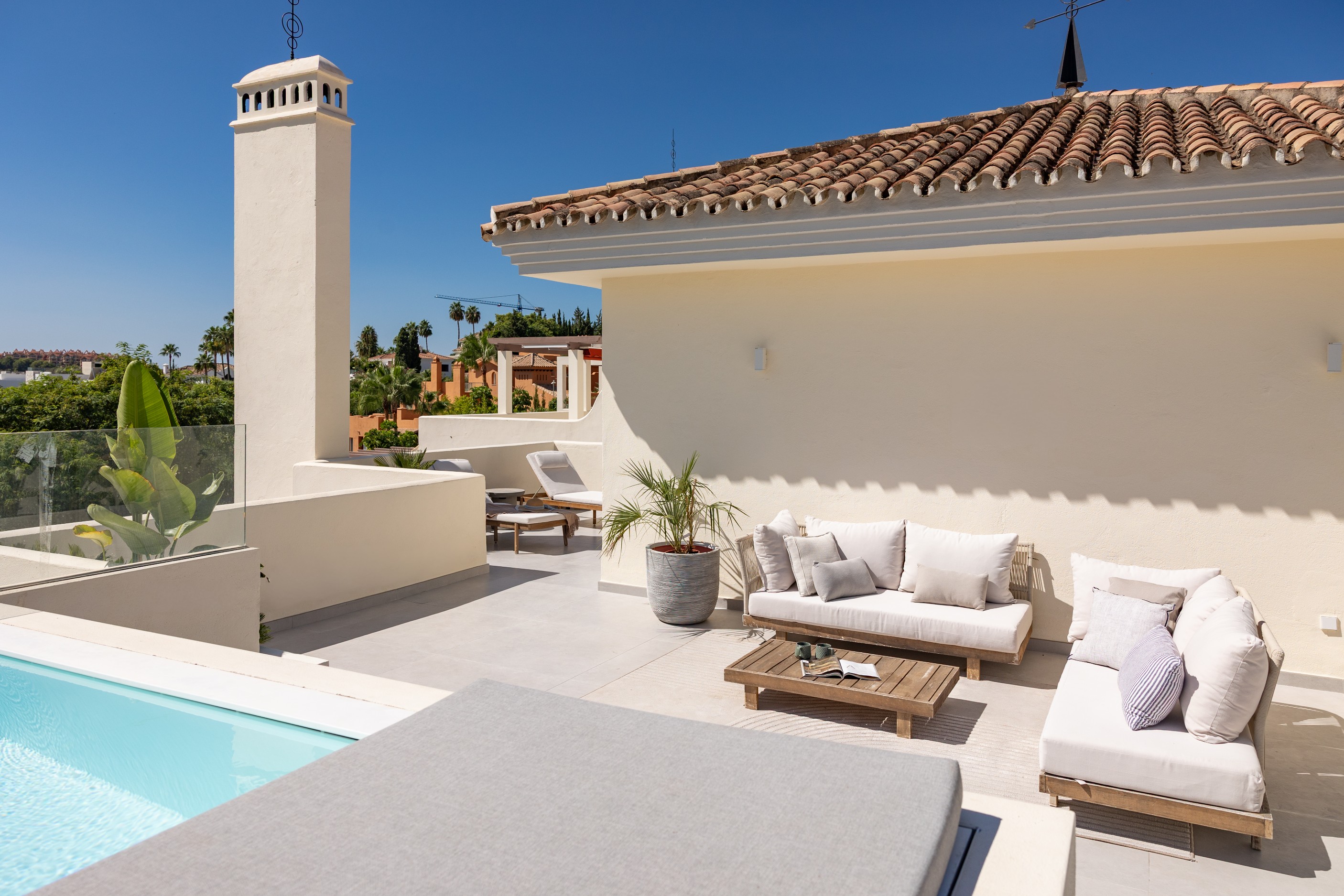 3 Bedroom Apartment in Marbella - Photo 10