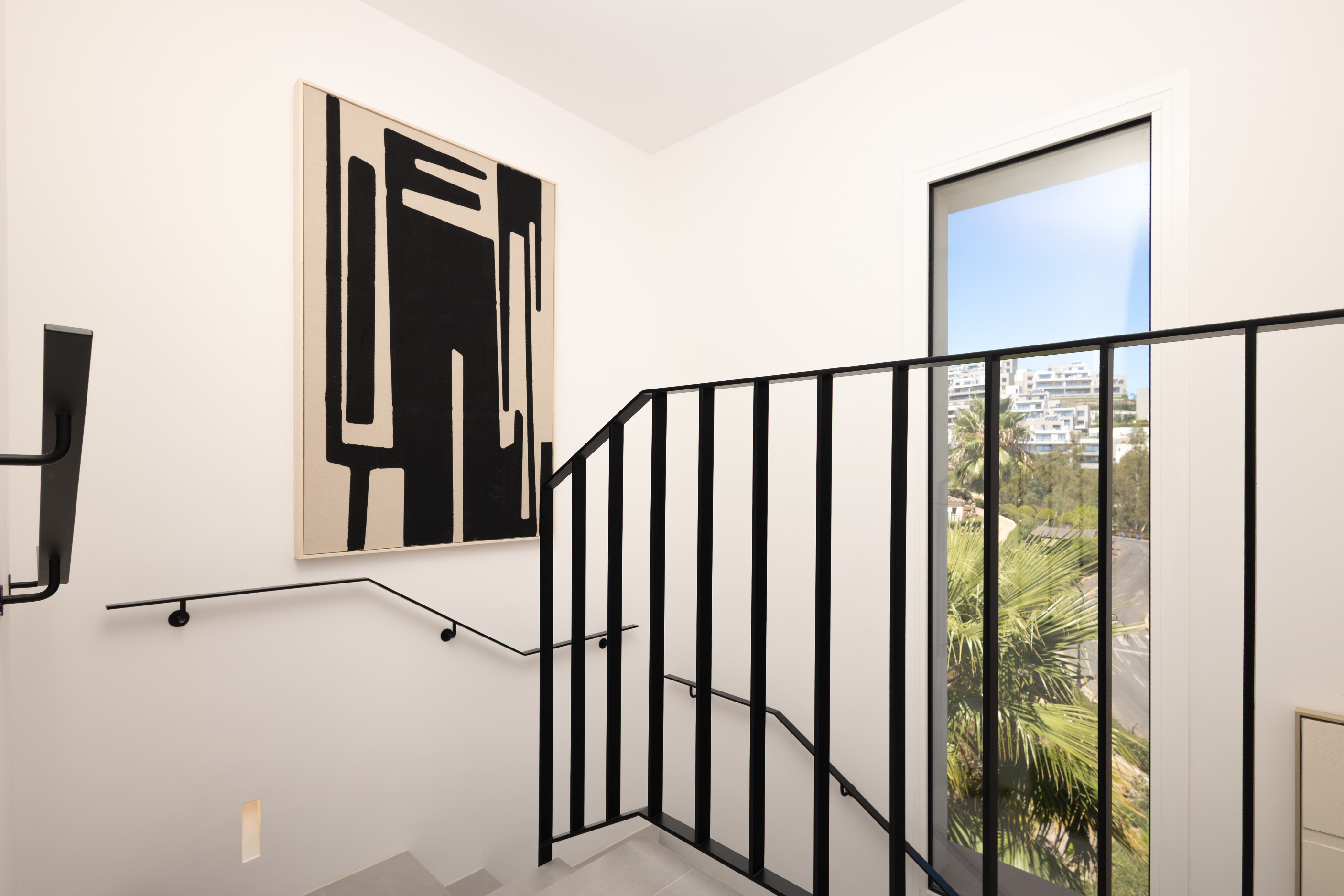 3 Bedroom Apartment in Marbella - Photo 16