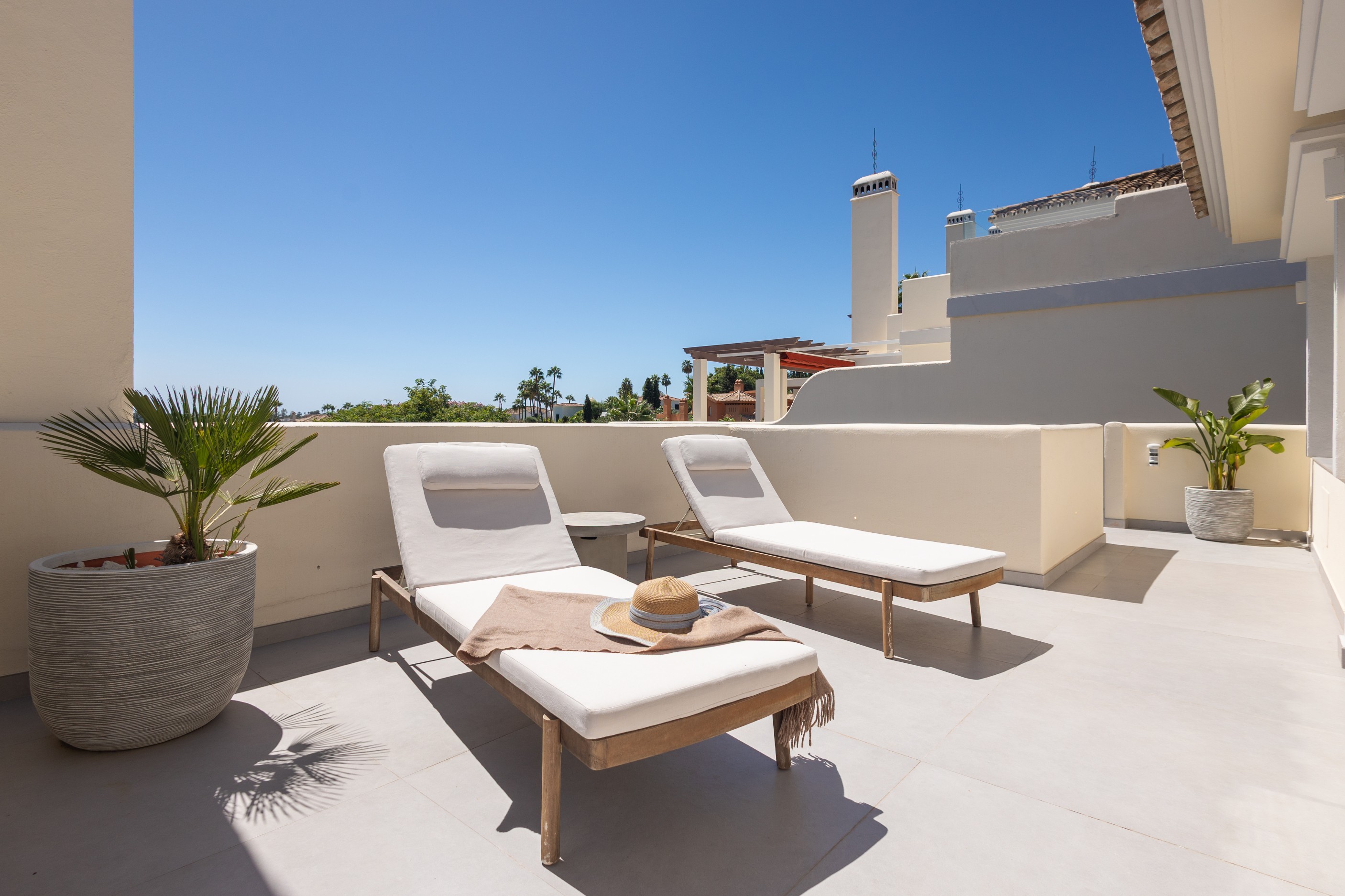 3 Bedroom Apartment in Marbella - Photo 24