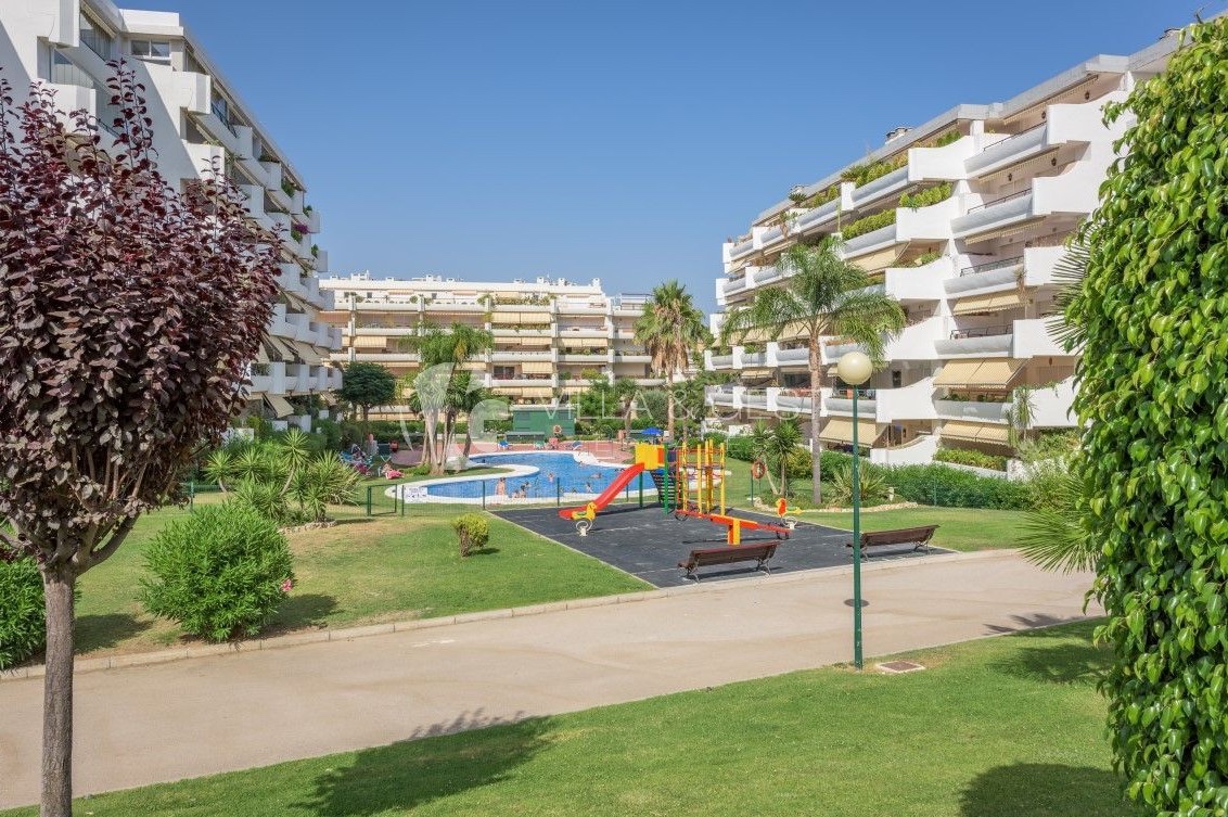 2 Bedroom Apartment in San Pedro de Alcántara - Photo 26